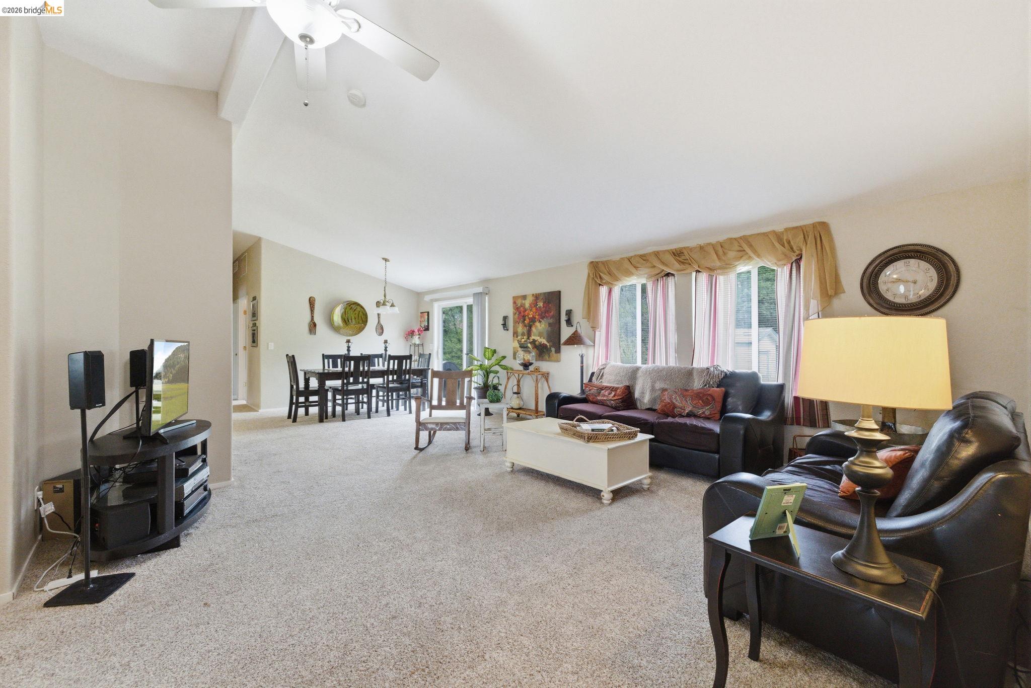 Detail Gallery Image 12 of 39 For 17655 Murphy Ct., Sonora,  CA 95370 - 3 Beds | 2 Baths