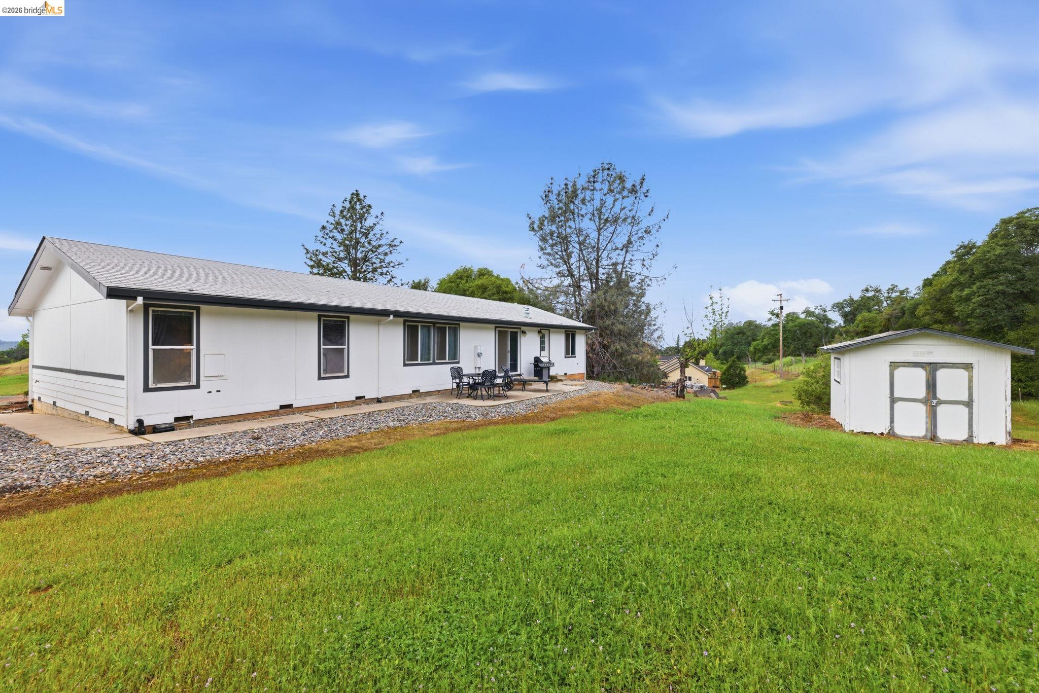 Detail Gallery Image 8 of 39 For 17655 Murphy Ct., Sonora,  CA 95370 - 3 Beds | 2 Baths