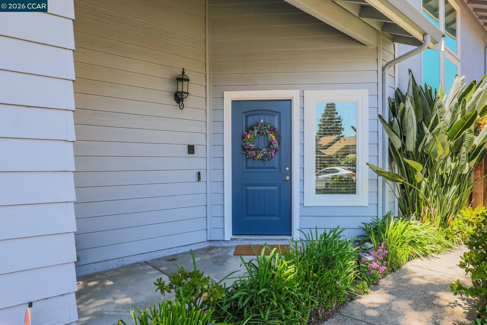 Detail Gallery Image 5 of 35 For 4849 Highlands Way, Antioch,  CA 94531 - 4 Beds | 2/1 Baths