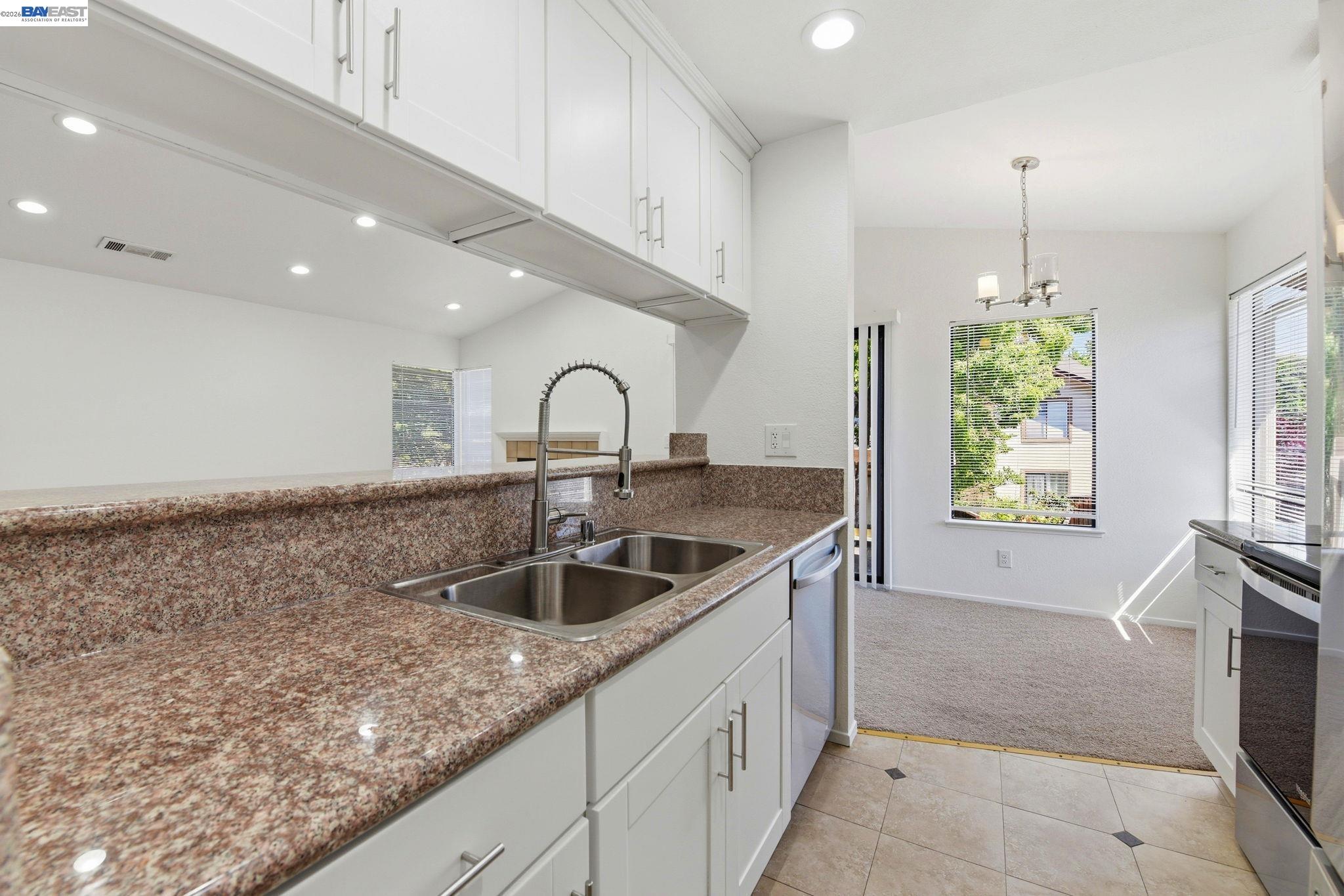 Detail Gallery Image 15 of 43 For 935 Cherry Glen Cir #219,  Fremont,  CA 94536 - 2 Beds | 2 Baths