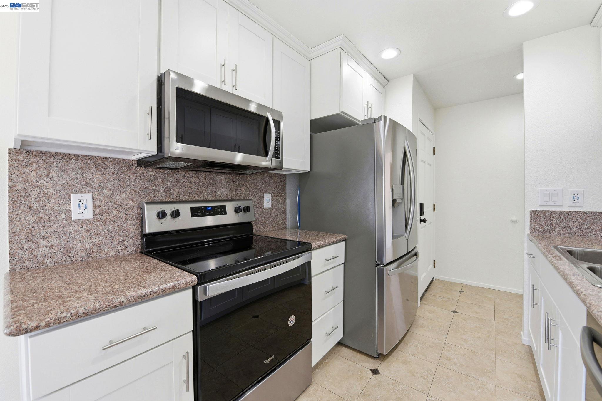 Detail Gallery Image 18 of 43 For 935 Cherry Glen Cir #219,  Fremont,  CA 94536 - 2 Beds | 2 Baths