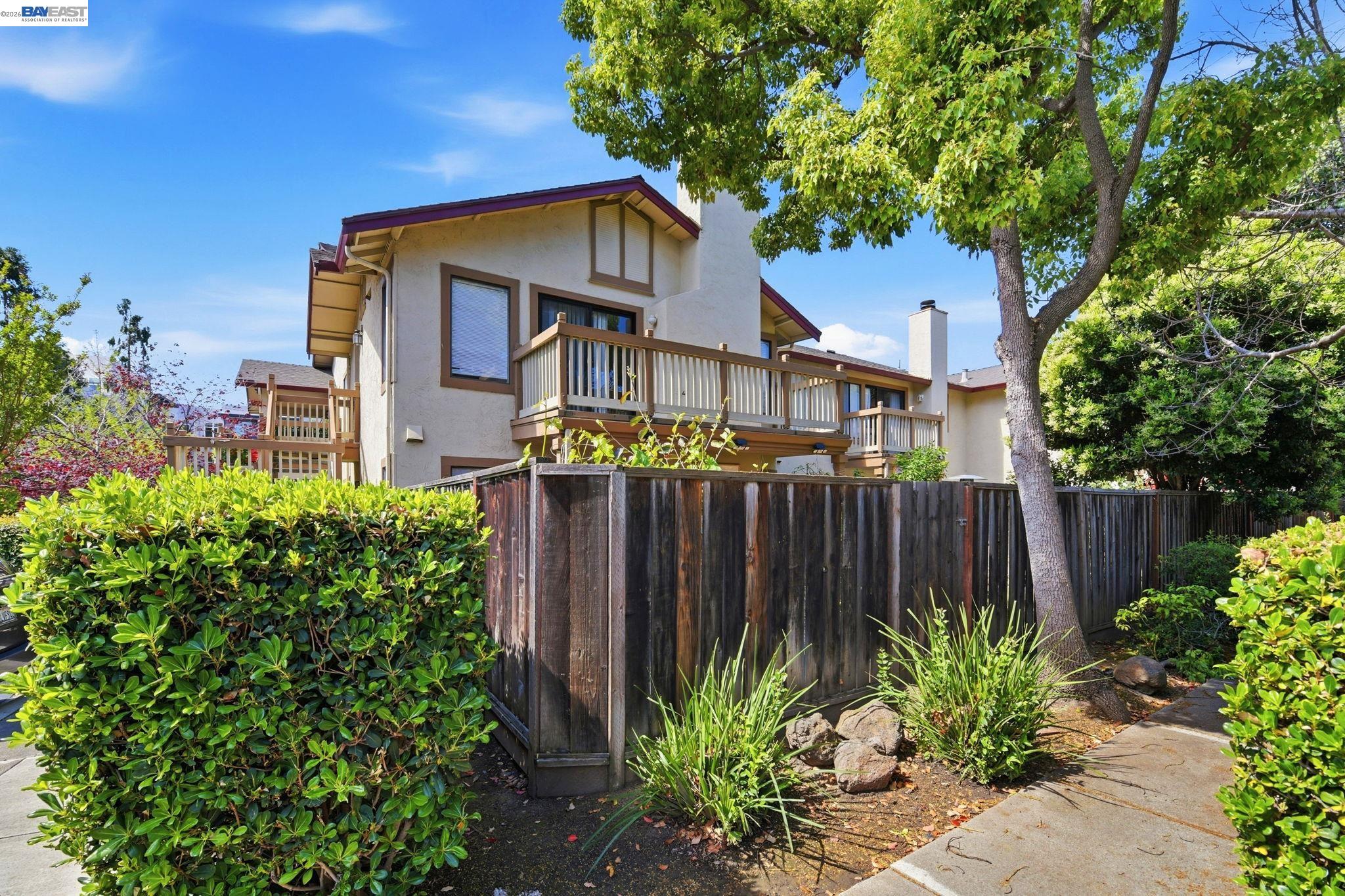 Detail Gallery Image 4 of 43 For 935 Cherry Glen Cir #219,  Fremont,  CA 94536 - 2 Beds | 2 Baths