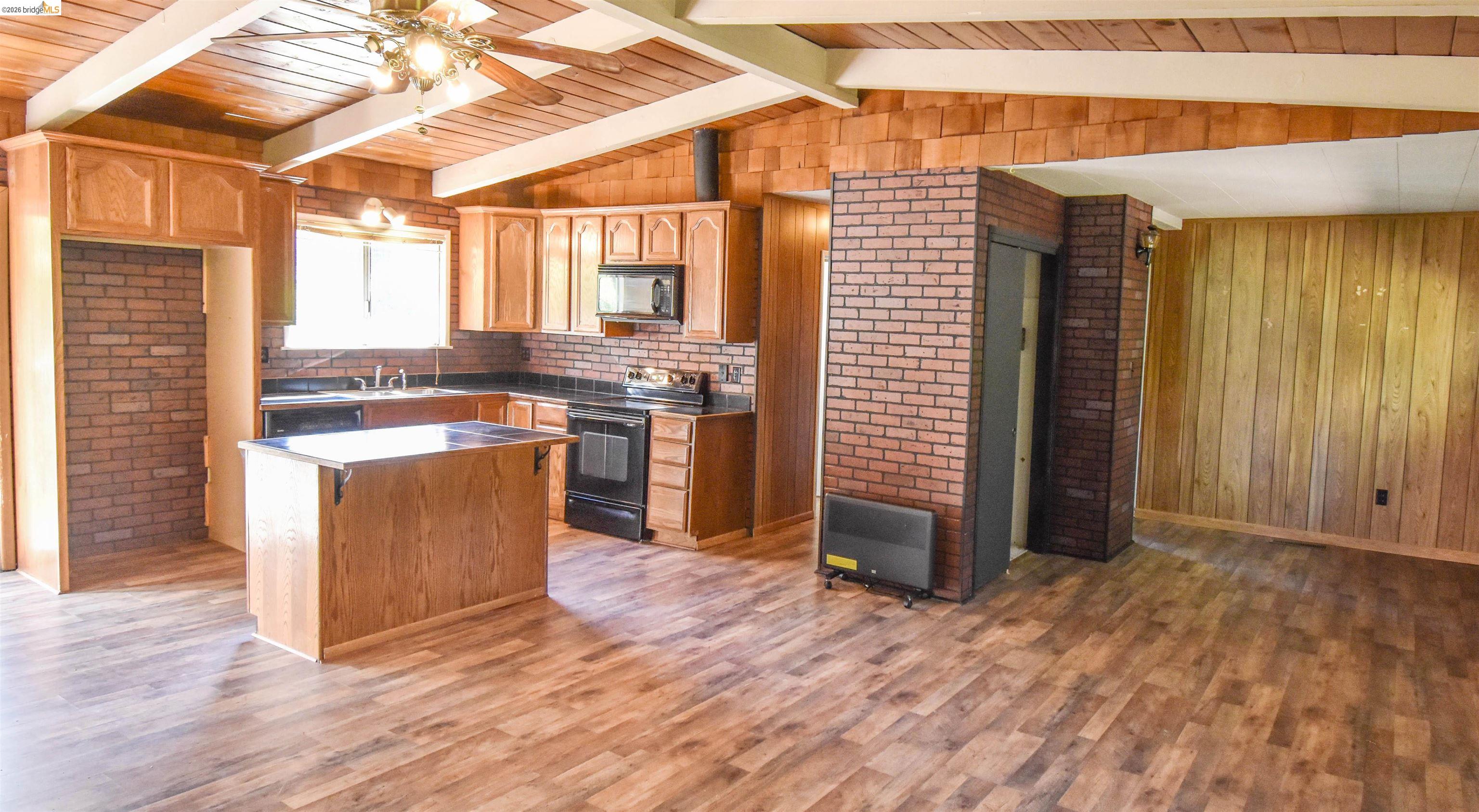 Detail Gallery Image 14 of 38 For 18191 Woodham Carne Rd, Sonora,  CA 95370 - 2 Beds | 1 Baths