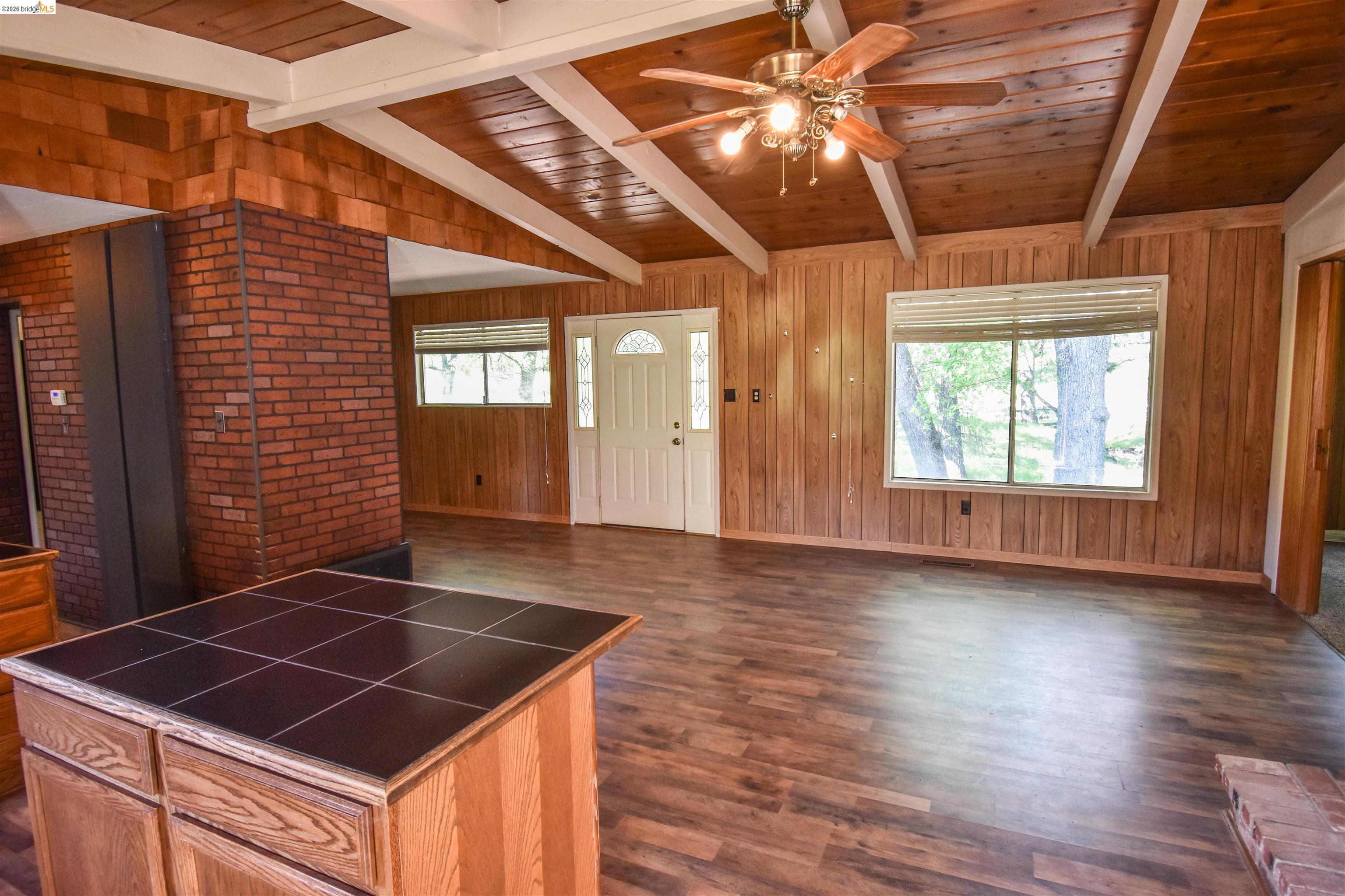 Detail Gallery Image 9 of 38 For 18191 Woodham Carne Rd, Sonora,  CA 95370 - 2 Beds | 1 Baths