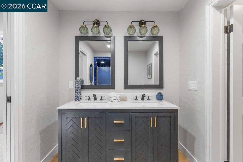 Detail Gallery Image 21 of 53 For 14 Springhill Lane, Lafayette,  CA 94929 - 4 Beds | 3 Baths