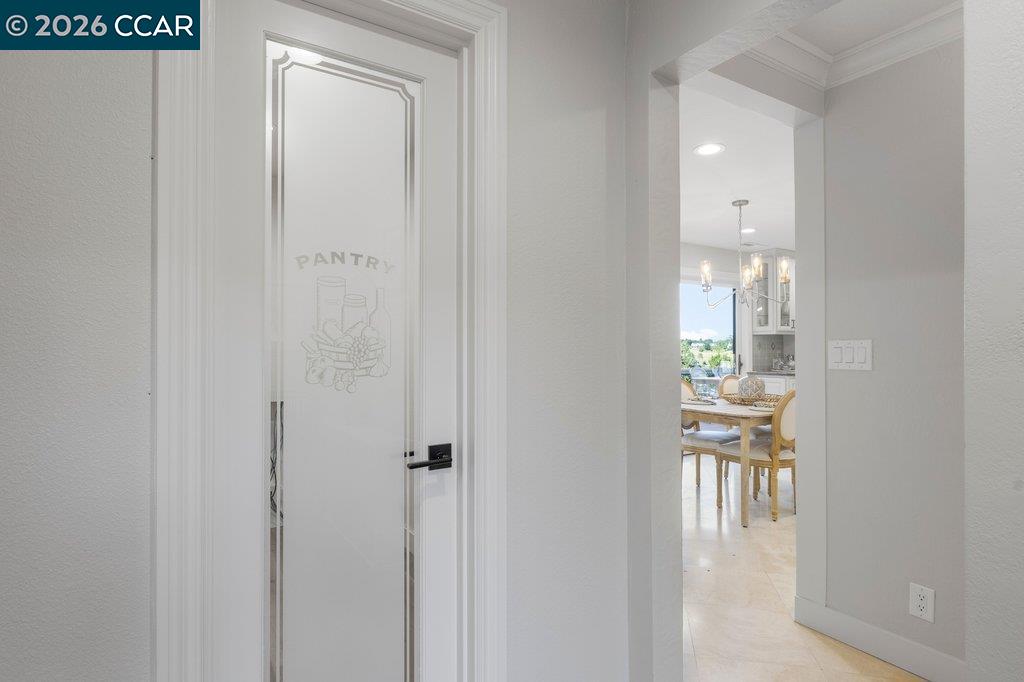 Detail Gallery Image 23 of 53 For 14 Springhill Lane, Lafayette,  CA 94929 - 4 Beds | 3 Baths