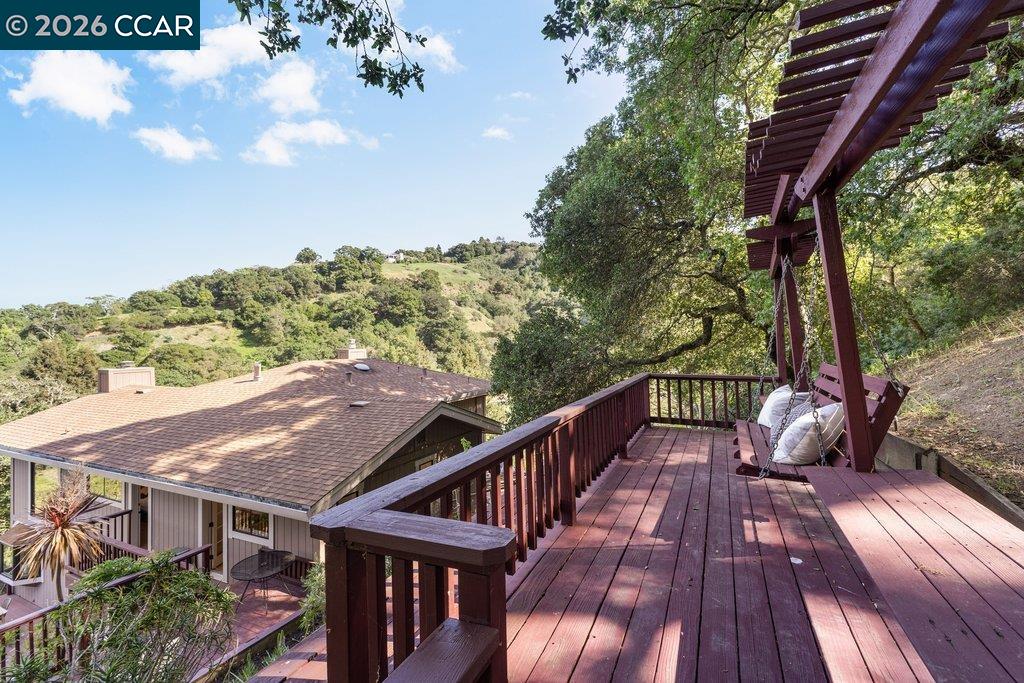 Detail Gallery Image 43 of 53 For 14 Springhill Lane, Lafayette,  CA 94929 - 4 Beds | 3 Baths