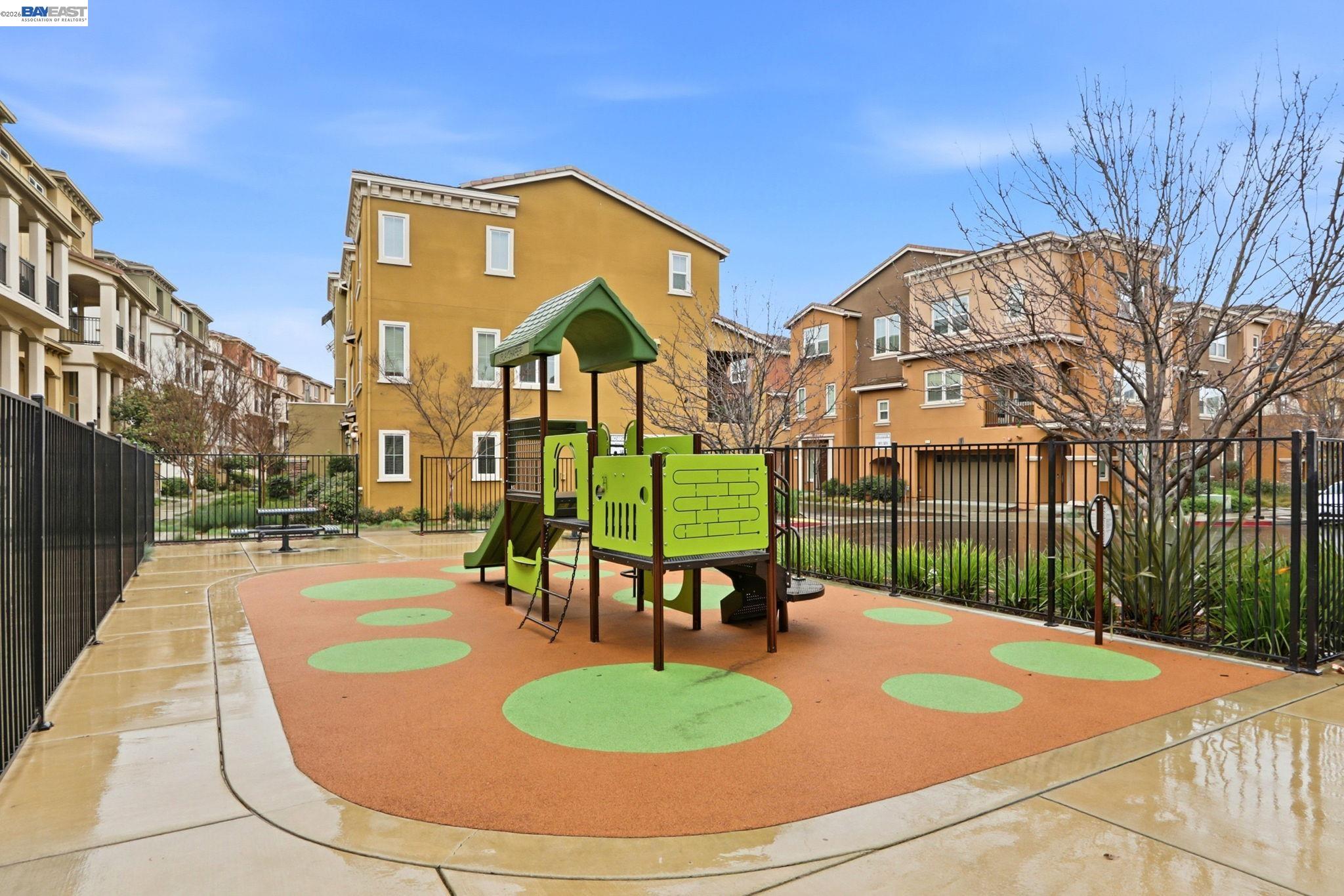 Detail Gallery Image 29 of 34 For 5659 Daylily St, Newark,  CA 94560 - 3 Beds | 3 Baths