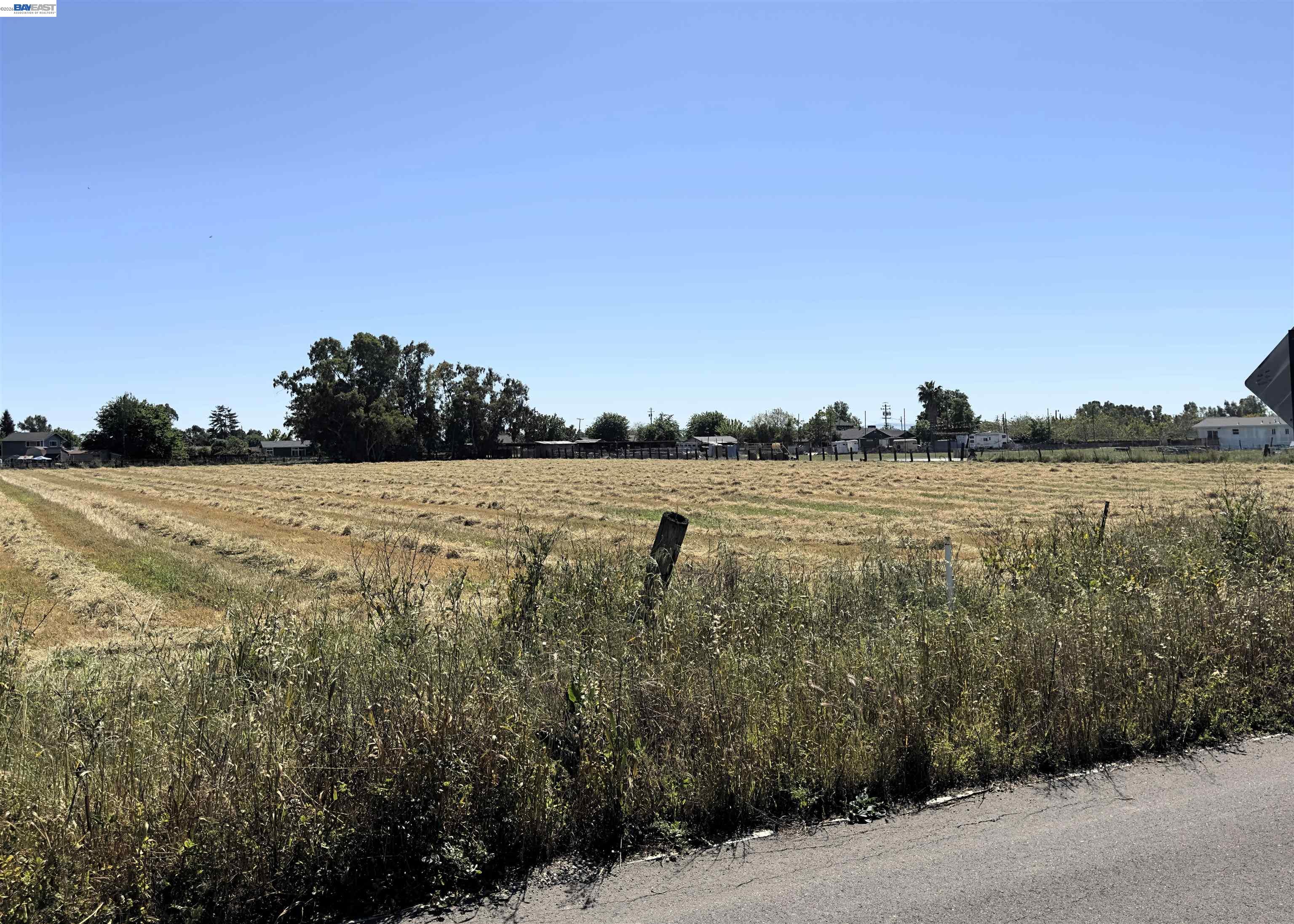 Detail Gallery Image 2 of 7 For 11844 E Ada, Stockton,  CA 95215 - – Beds | – Baths