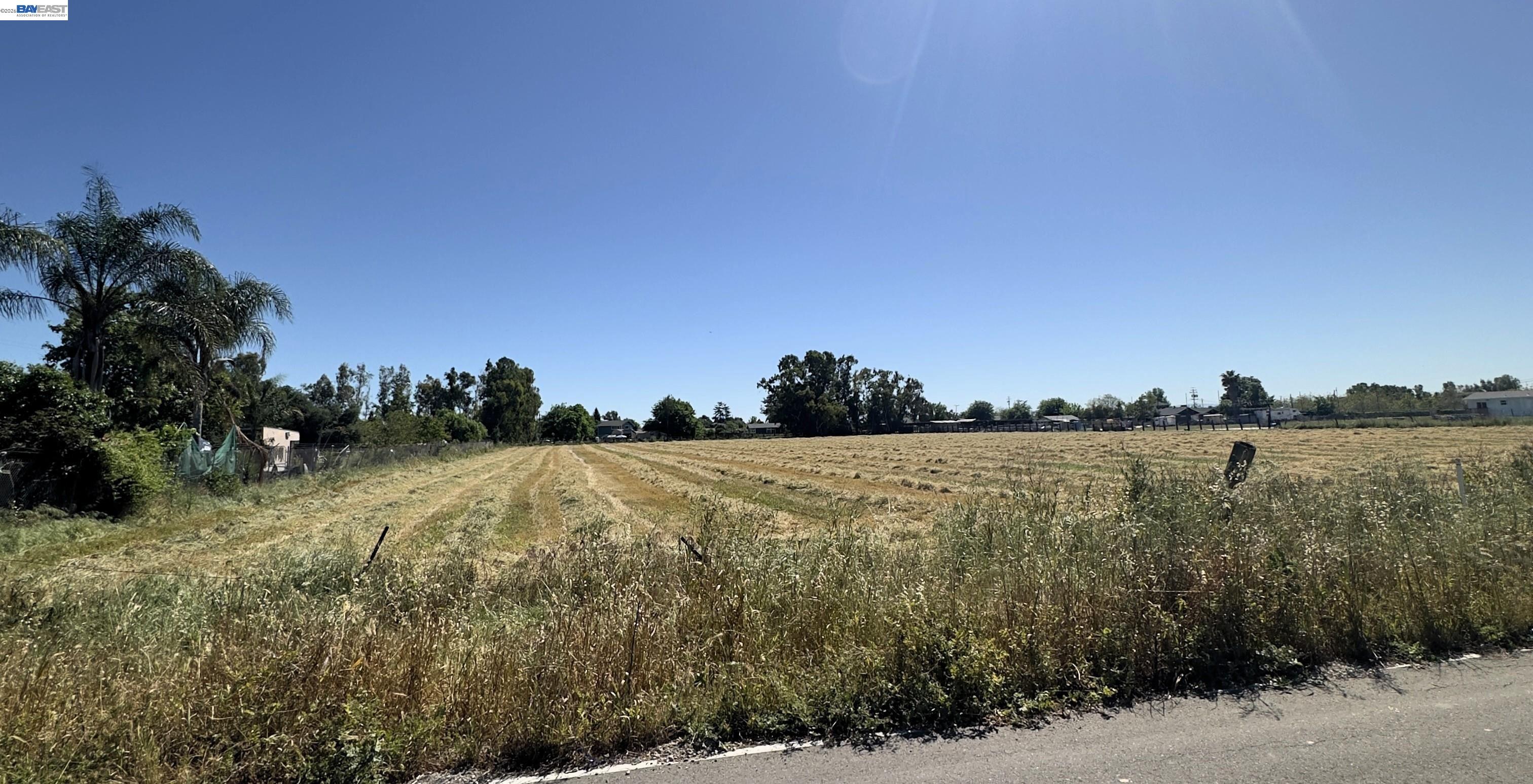 Detail Gallery Image 3 of 7 For 11844 E Ada, Stockton,  CA 95215 - – Beds | – Baths