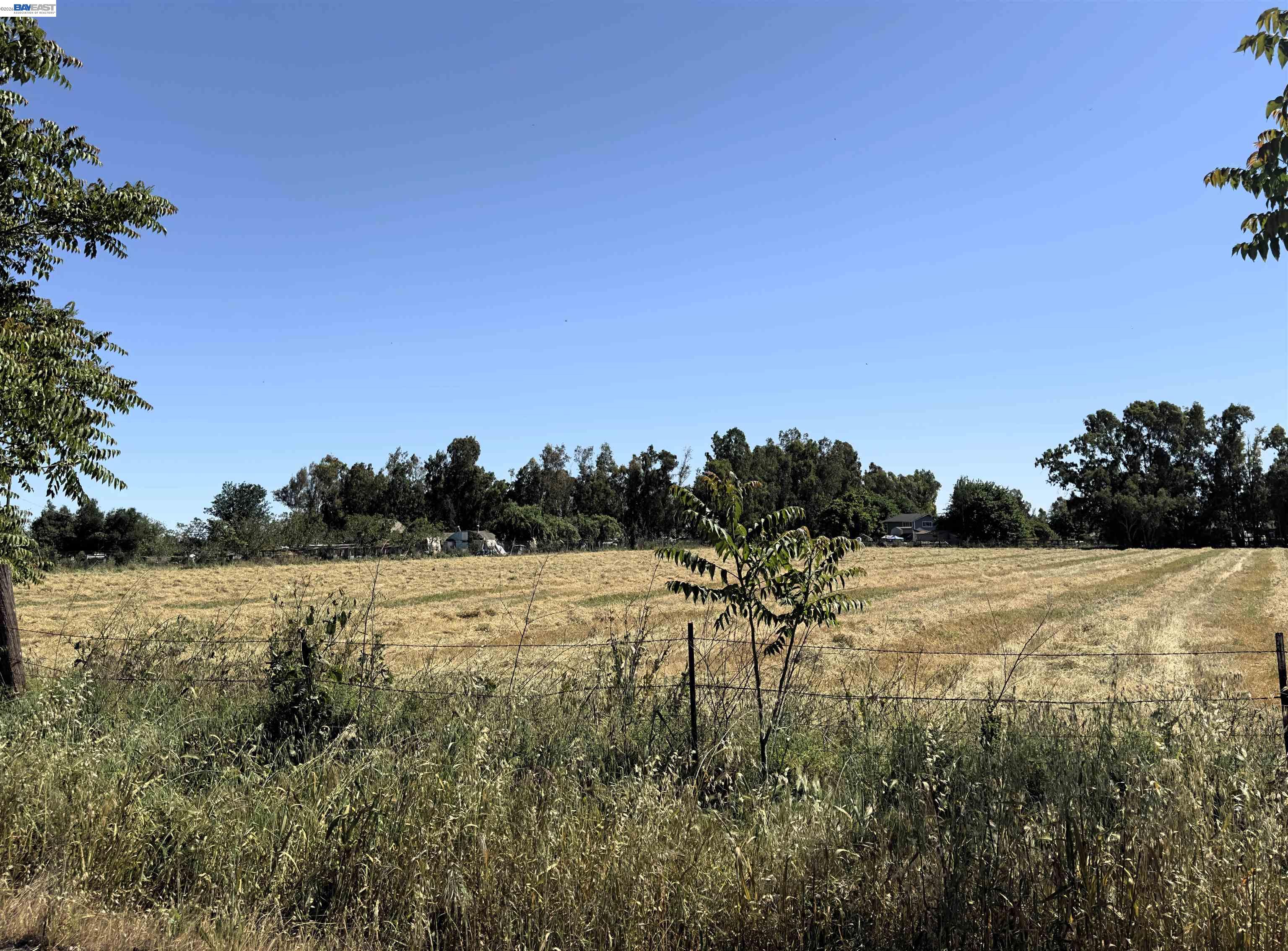 Detail Gallery Image 6 of 7 For 11844 E Ada, Stockton,  CA 95215 - – Beds | – Baths