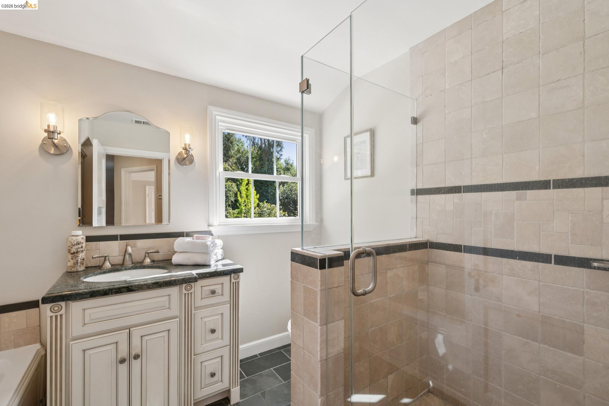 Detail Gallery Image 29 of 57 For 1193 Glen Dr., San Leandro,  CA 94577 - 3 Beds | 2/1 Baths