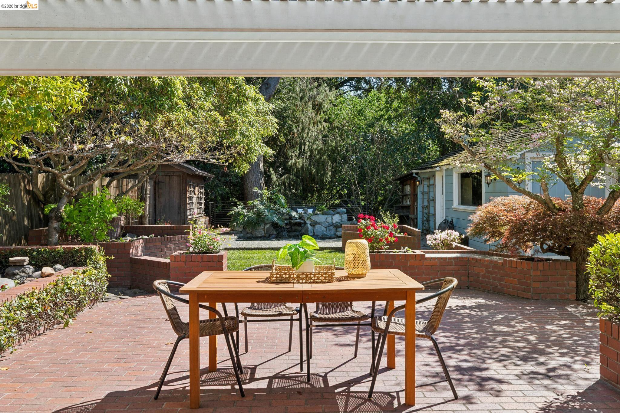 Detail Gallery Image 32 of 57 For 1193 Glen Dr., San Leandro,  CA 94577 - 3 Beds | 2/1 Baths