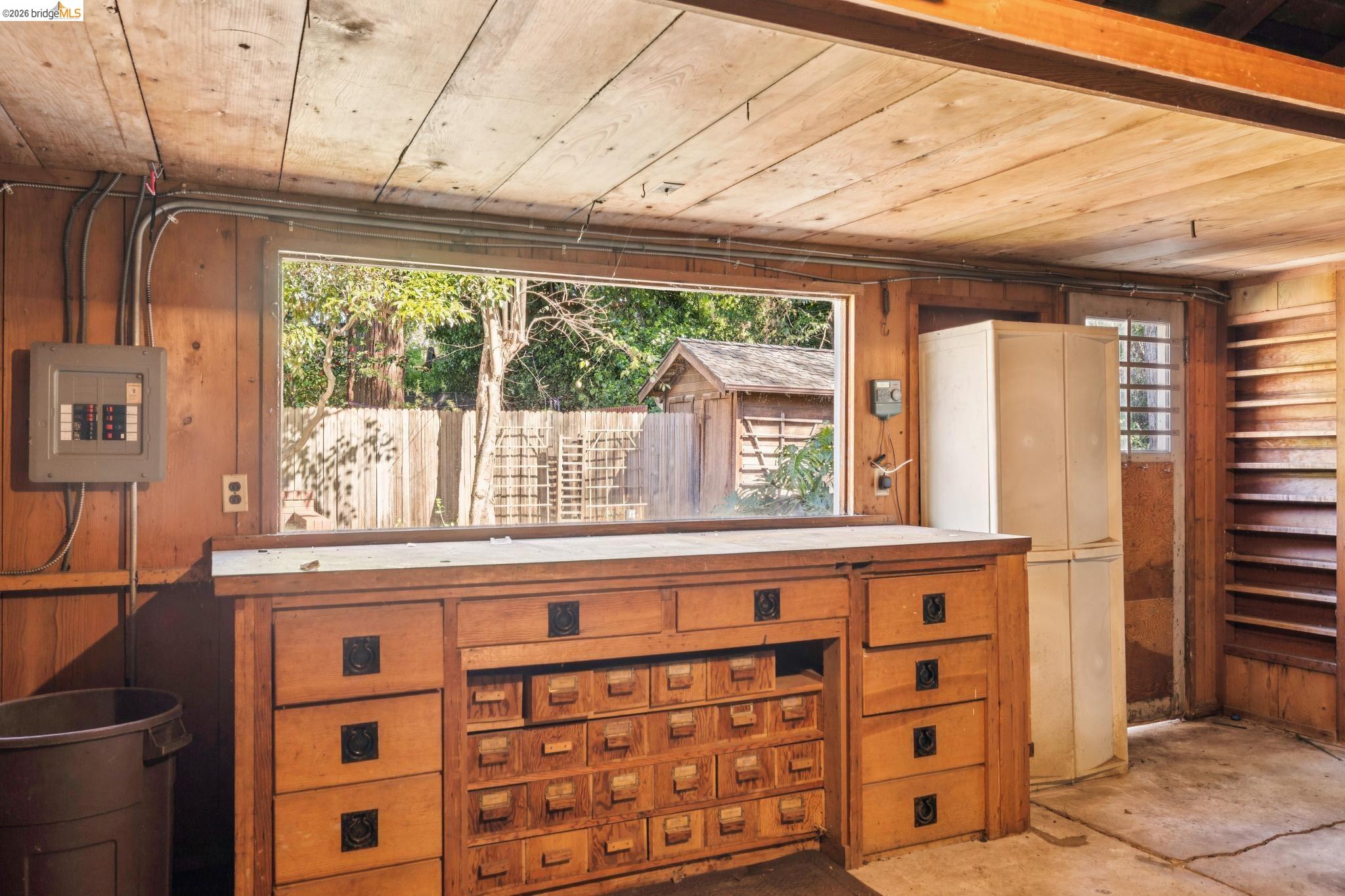 Detail Gallery Image 52 of 57 For 1193 Glen Dr., San Leandro,  CA 94577 - 3 Beds | 2/1 Baths