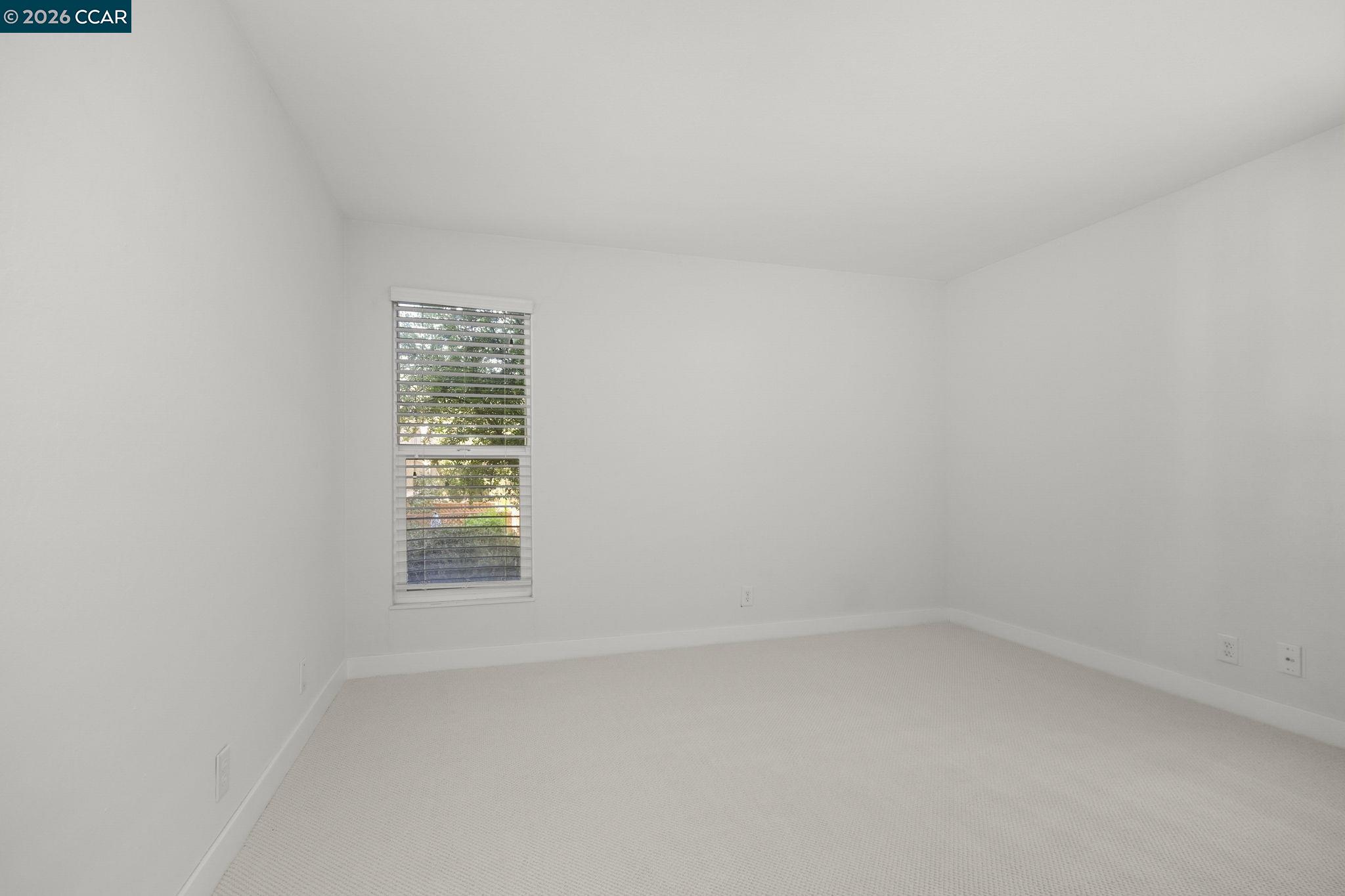 Detail Gallery Image 15 of 28 For 651 Moraga Rd #13,  Moraga,  CA 94556 - 3 Beds | 2 Baths