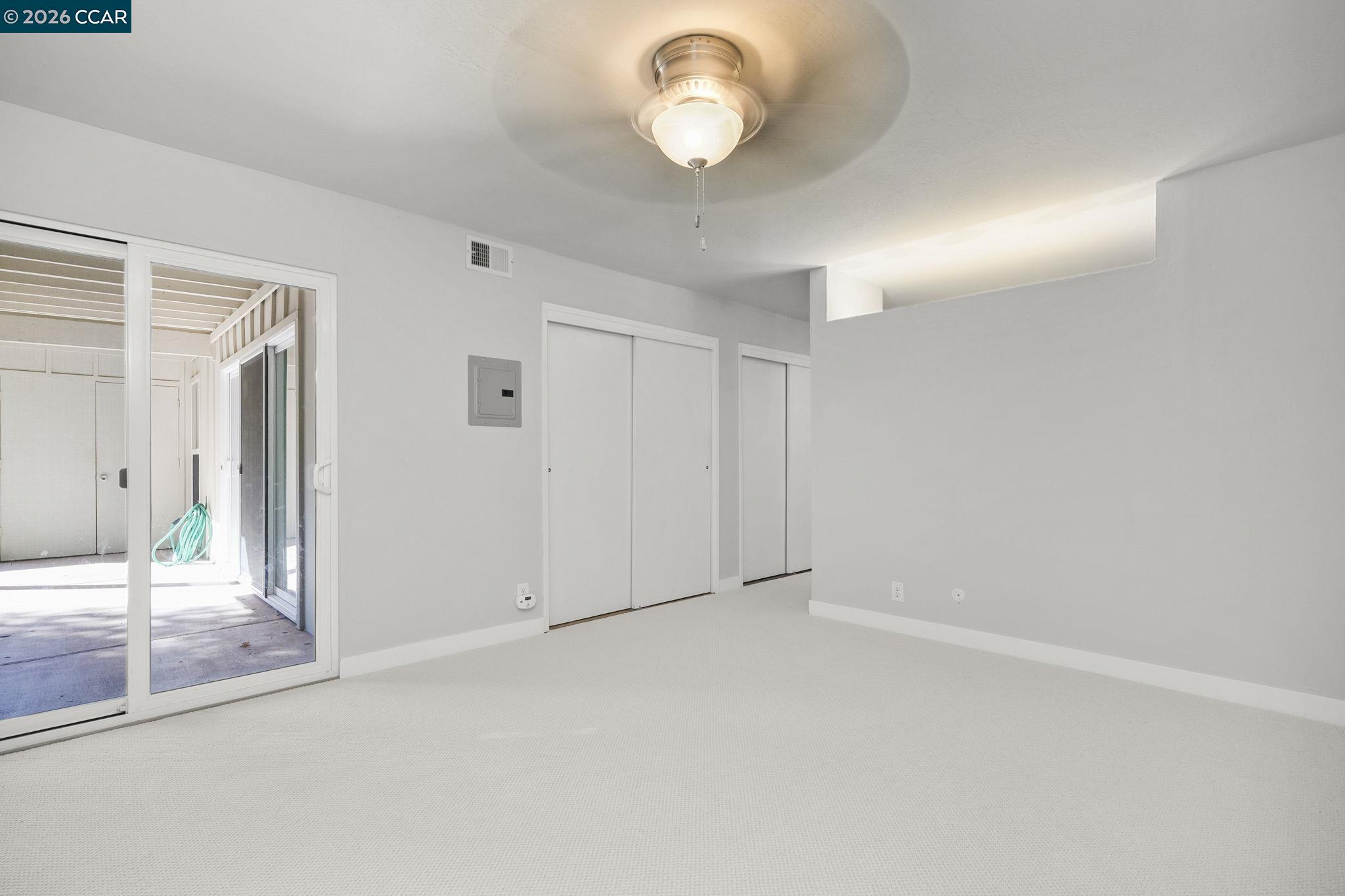 Detail Gallery Image 18 of 28 For 651 Moraga Rd #13,  Moraga,  CA 94556 - 3 Beds | 2 Baths