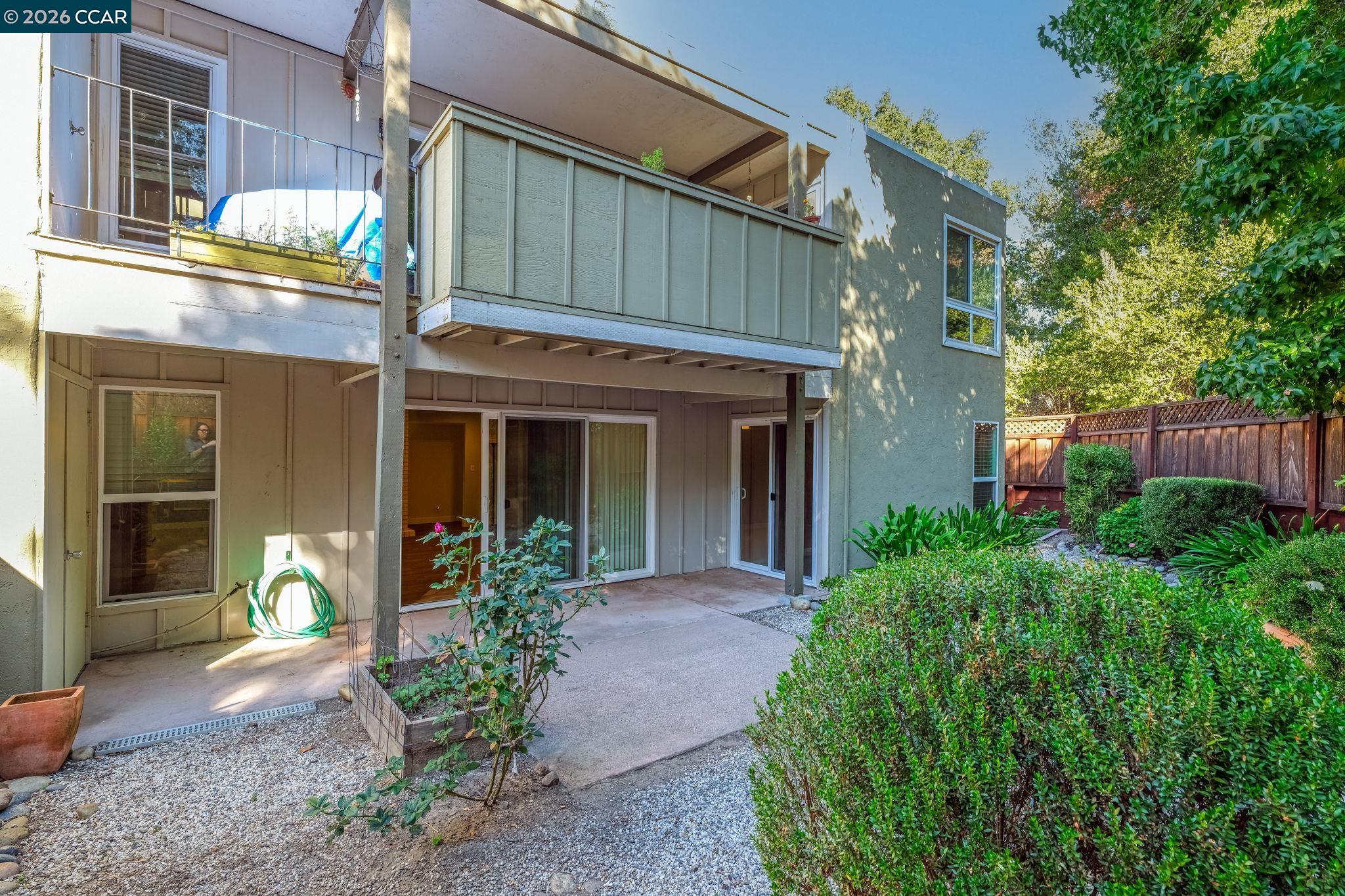 Detail Gallery Image 24 of 28 For 651 Moraga Rd #13,  Moraga,  CA 94556 - 3 Beds | 2 Baths