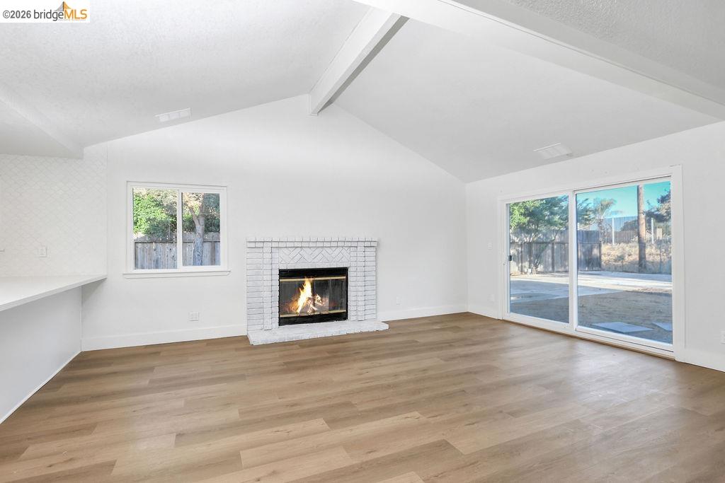 Detail Gallery Image 7 of 35 For 1060 Woodglen Dr, Oakley,  CA 94561 - 4 Beds | 2 Baths