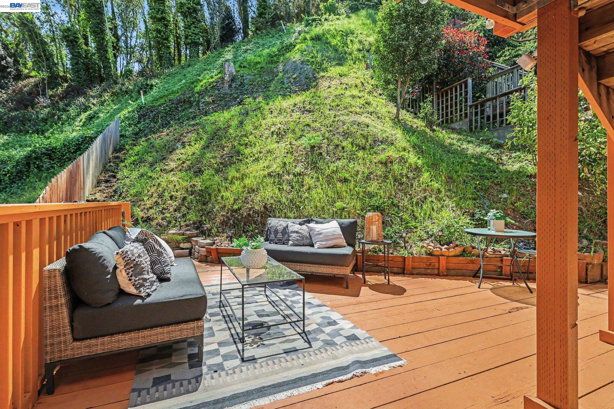 Detail Gallery Image 30 of 39 For 109 Alta Vista Way, Daly City,  CA 94014 - 3 Beds | 2 Baths