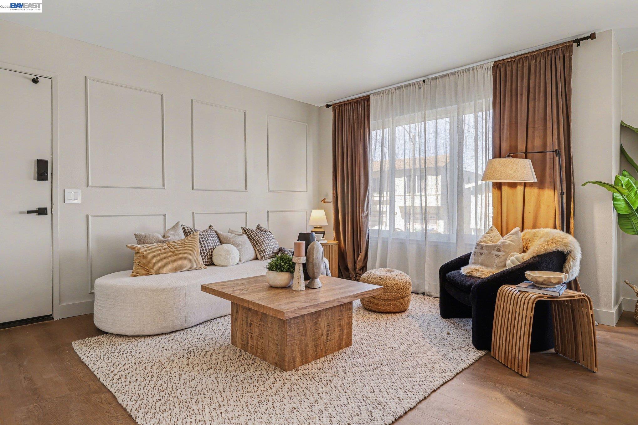 Detail Gallery Image 4 of 39 For 109 Alta Vista Way, Daly City,  CA 94014 - 3 Beds | 2 Baths