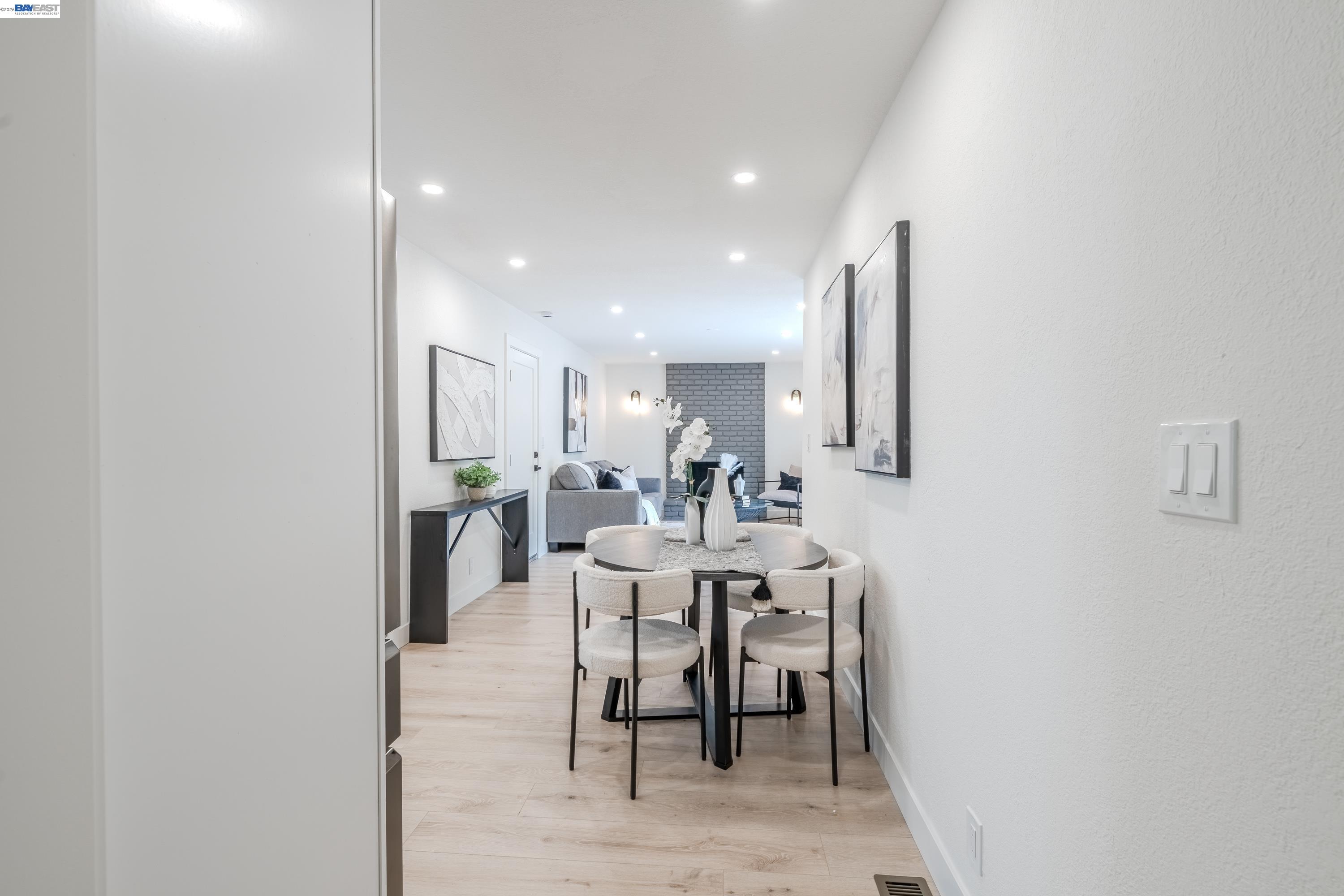 Detail Gallery Image 19 of 39 For 3743 Sanford St, Concord,  CA 94520 - 4 Beds | 2 Baths