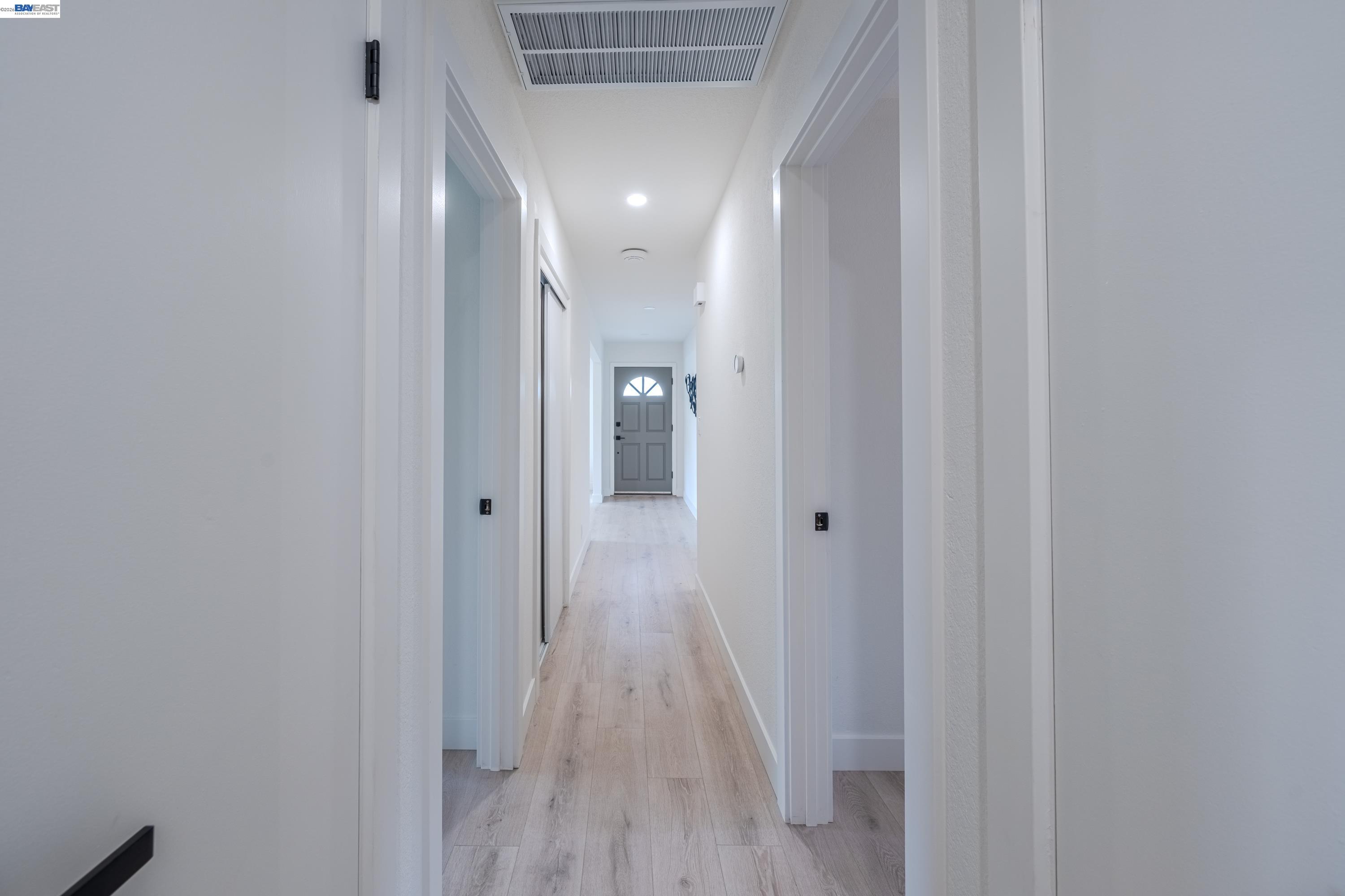 Detail Gallery Image 20 of 39 For 3743 Sanford St, Concord,  CA 94520 - 4 Beds | 2 Baths