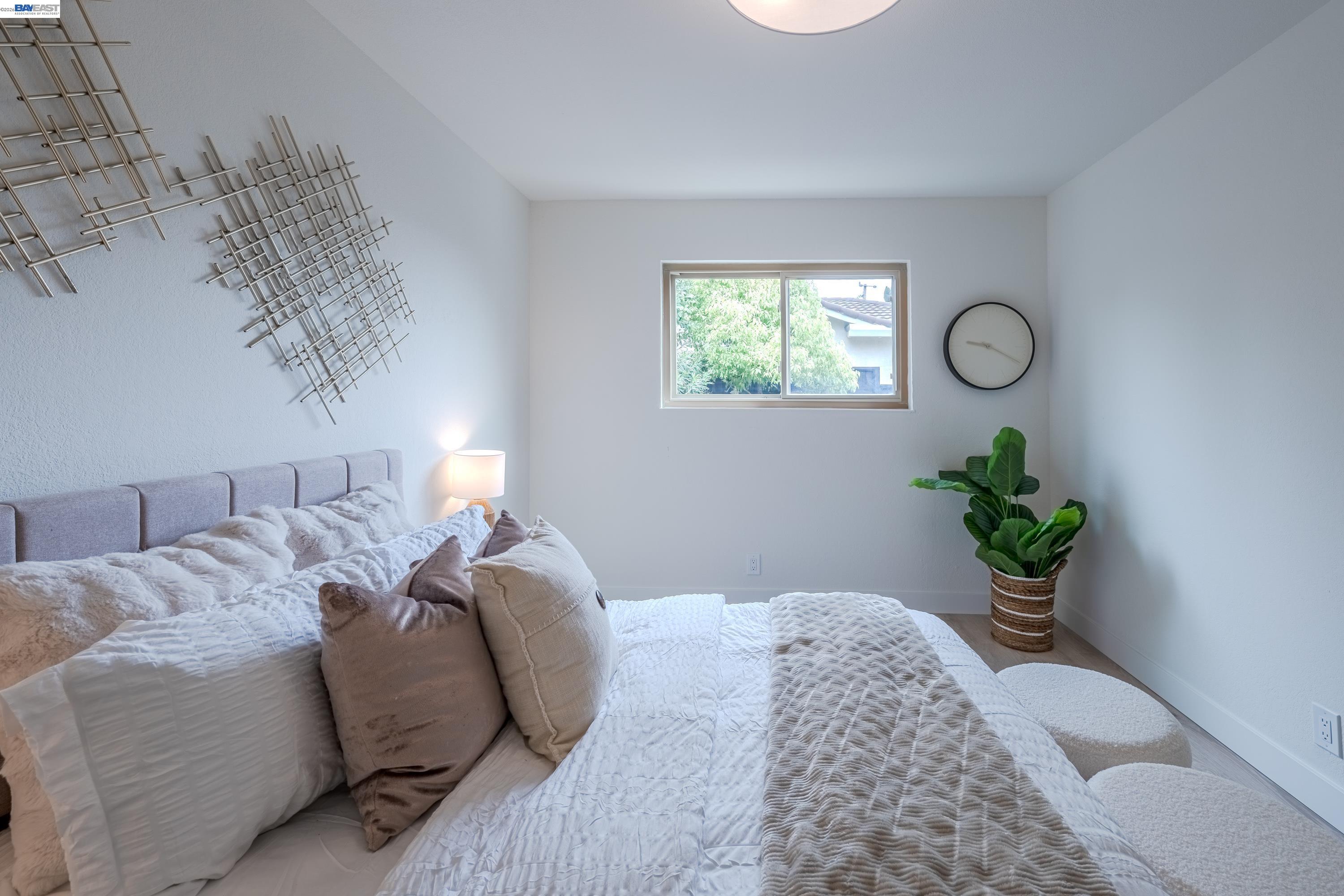 Detail Gallery Image 28 of 39 For 3743 Sanford St, Concord,  CA 94520 - 4 Beds | 2 Baths