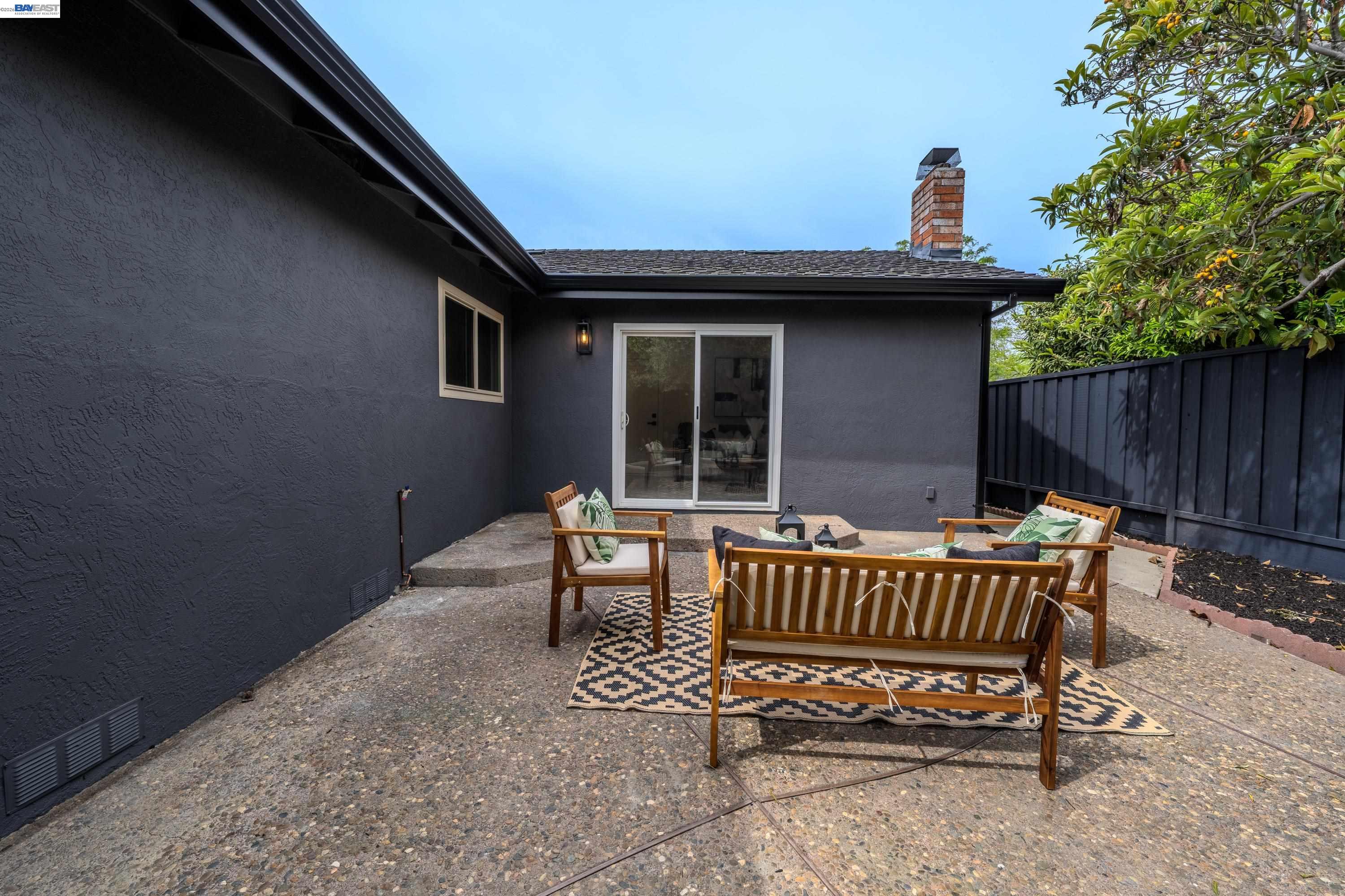 Detail Gallery Image 35 of 39 For 3743 Sanford St, Concord,  CA 94520 - 4 Beds | 2 Baths