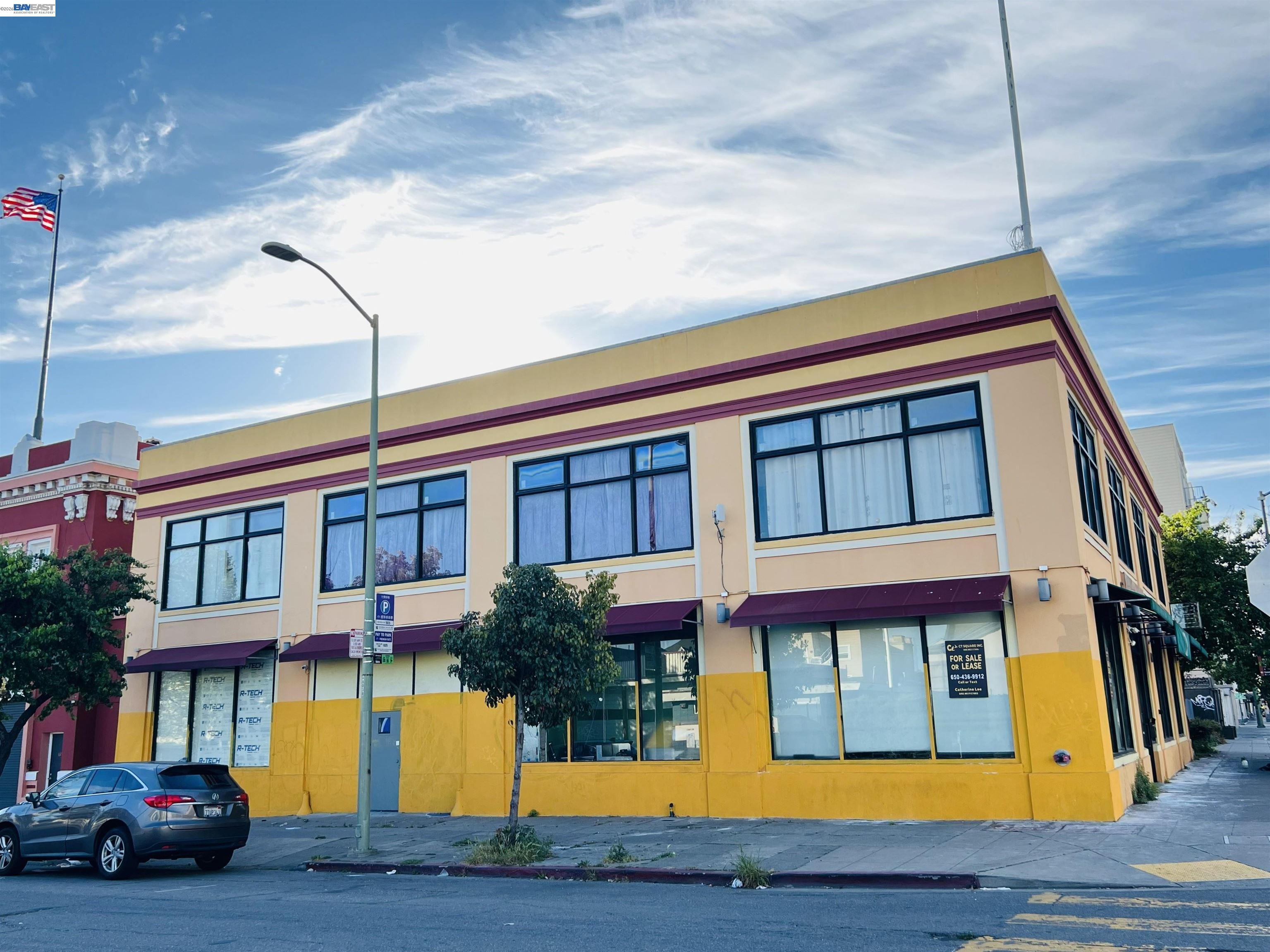 Detail Gallery Image 3 of 13 For 273 9th St, Oakland,  CA 94607 - – Beds | – Baths