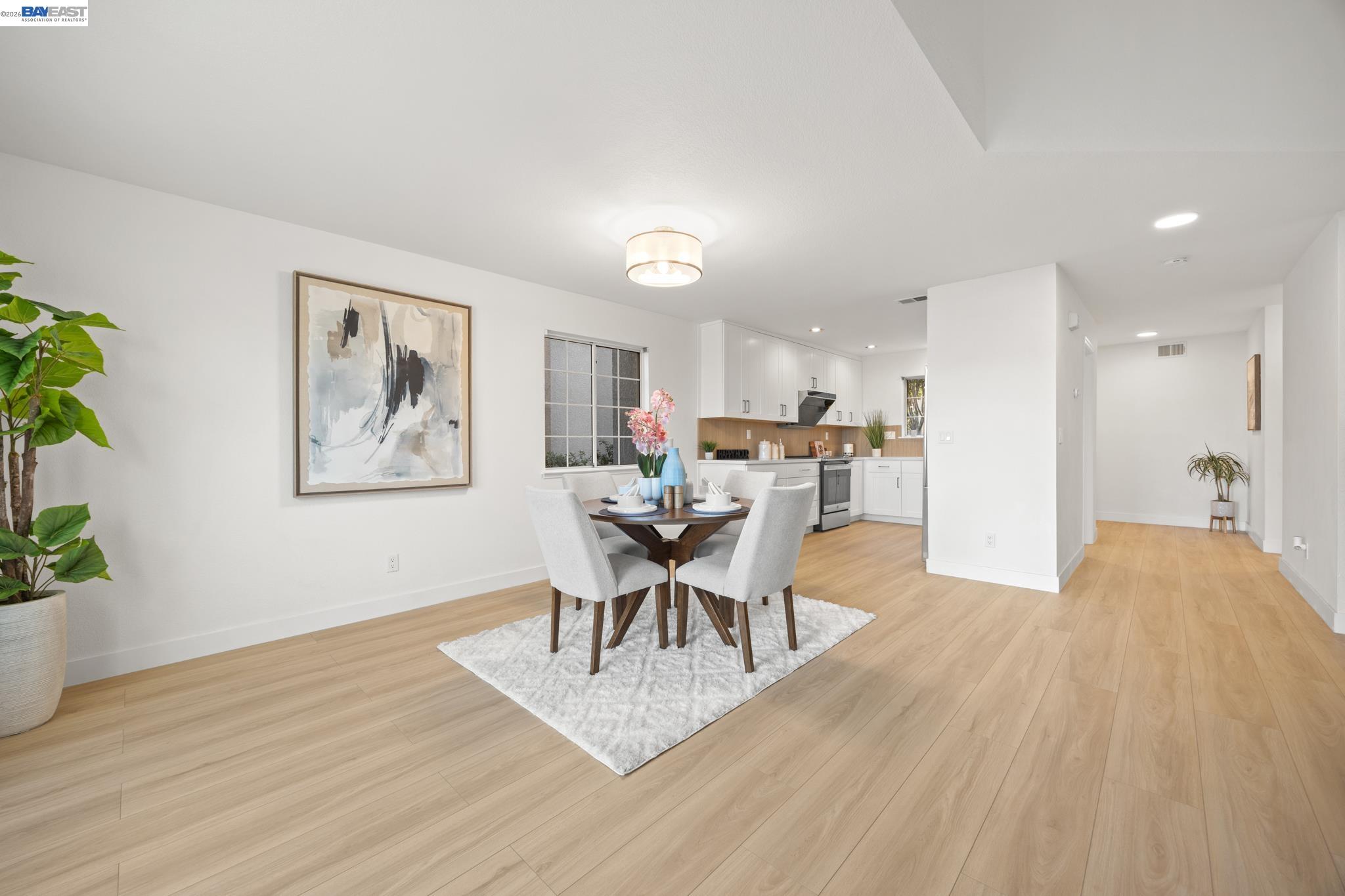 Photo #12: 41129675 Listing: Photo #12