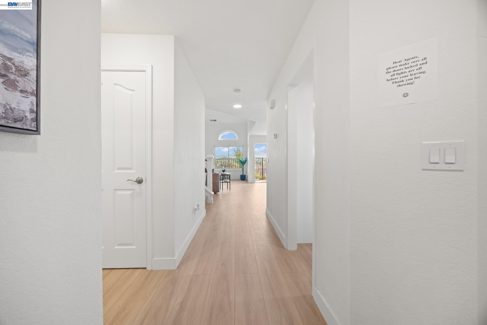 Photo #3: 41129675 Listing: Photo #3