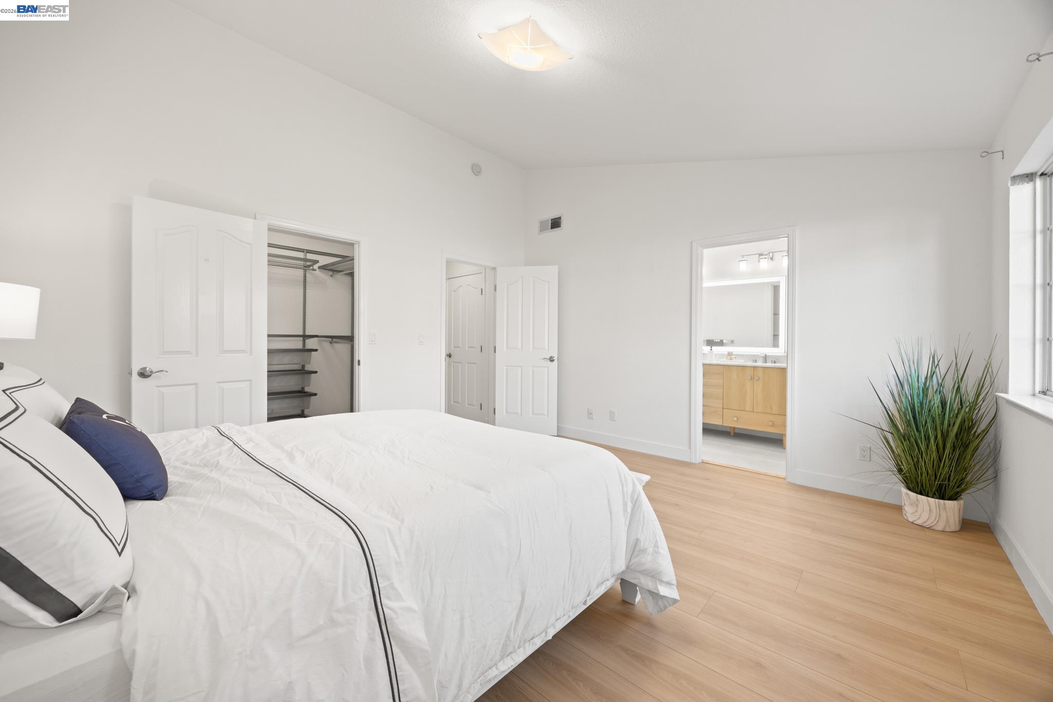 Photo #32: 41129675 Listing: Photo #32