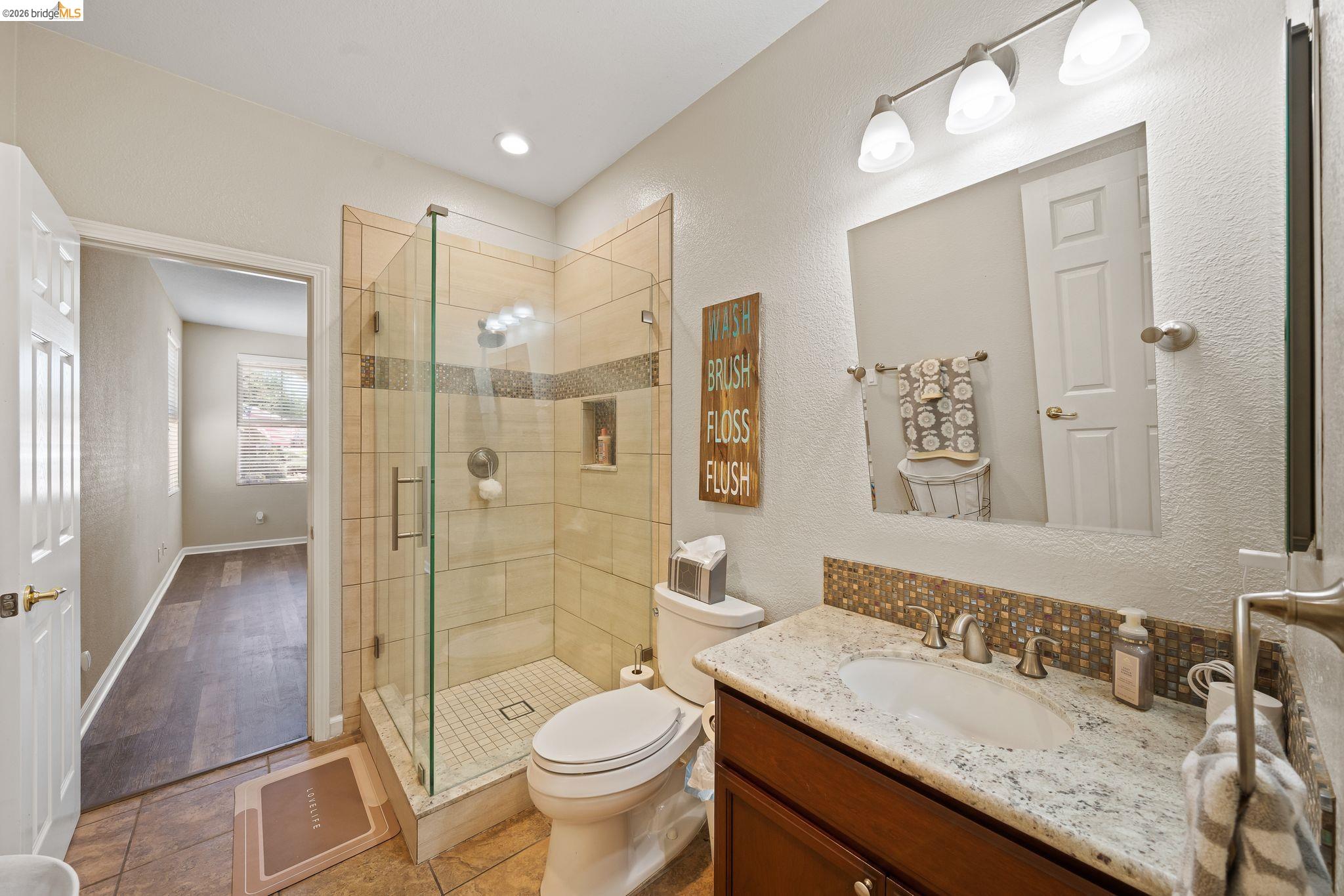 Detail Gallery Image 22 of 49 For 2350 Winchester Loop, Discovery Bay,  CA 94505 - 4 Beds | 3 Baths