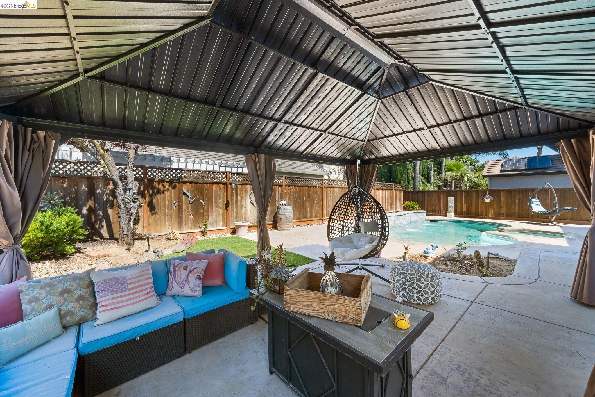 Detail Gallery Image 40 of 49 For 2350 Winchester Loop, Discovery Bay,  CA 94505 - 4 Beds | 3 Baths