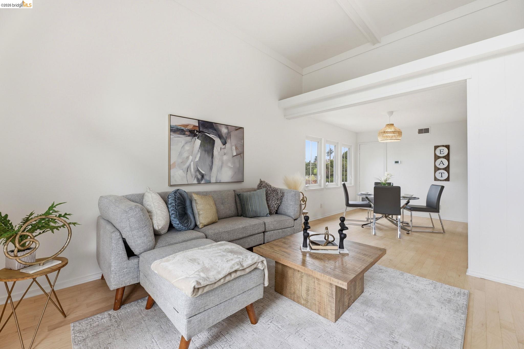 Photo #15: 41129677 Listing: Photo #15