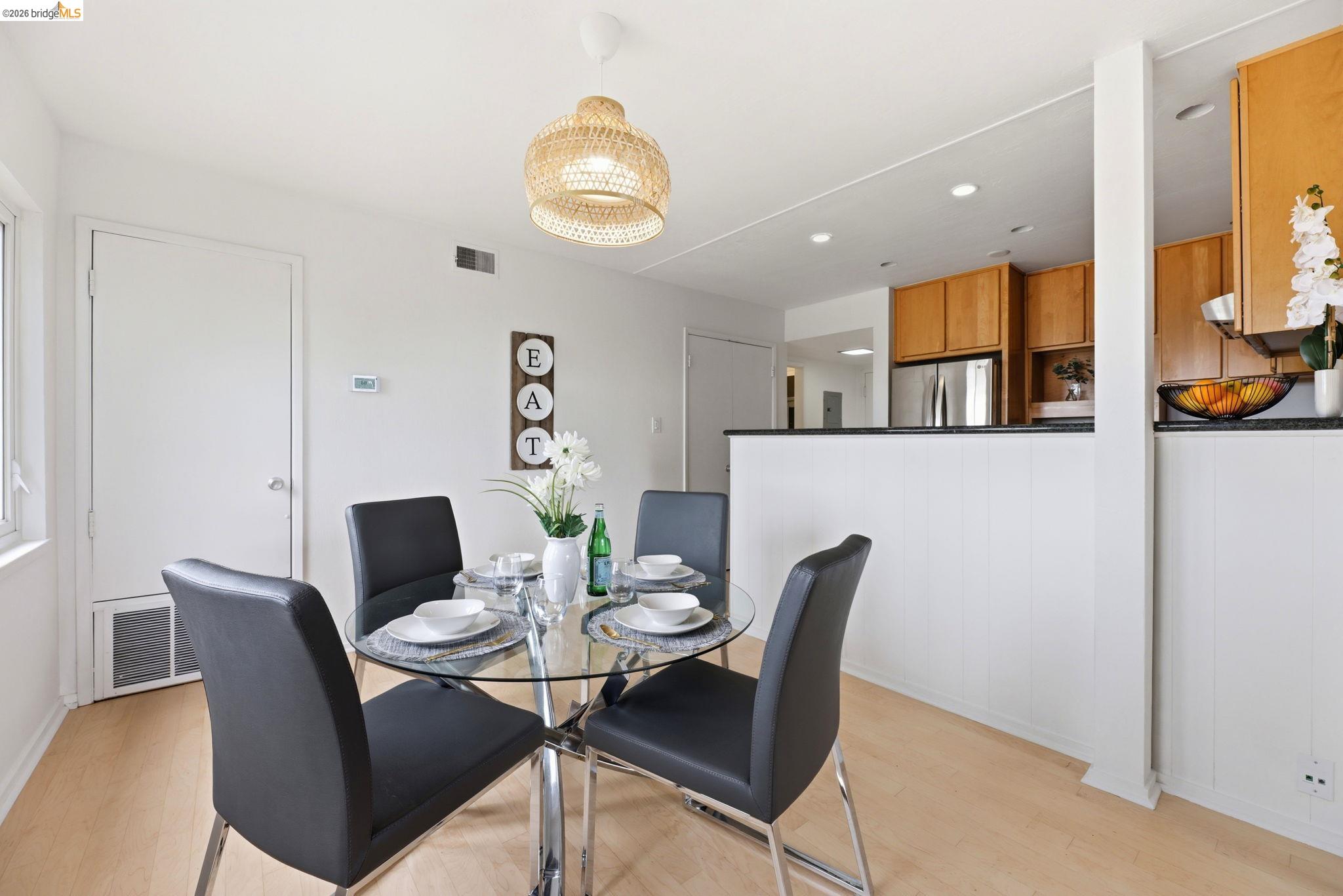 Photo #24: 41129677 Listing: Photo #24