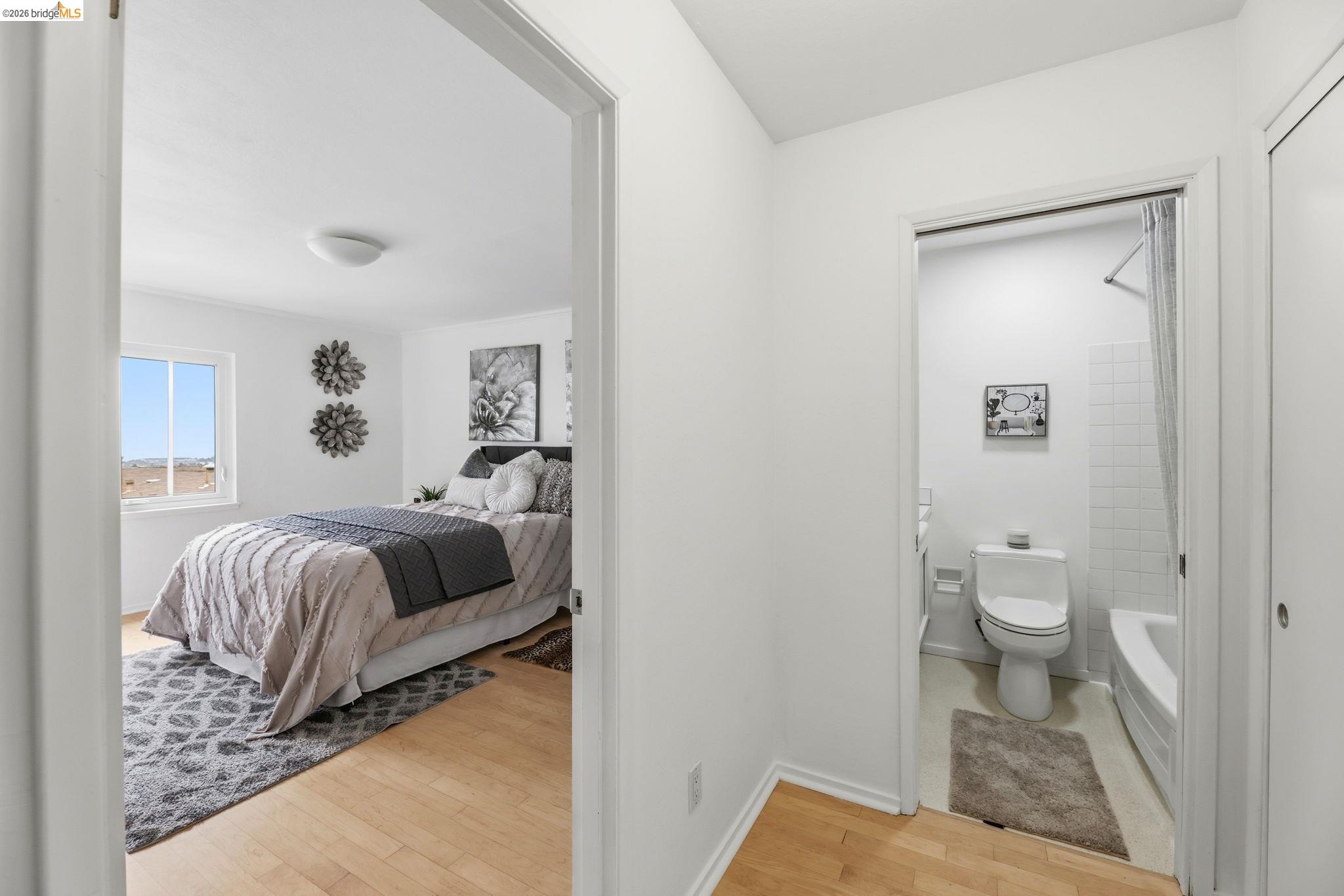 Photo #27: 41129677 Listing: Photo #27