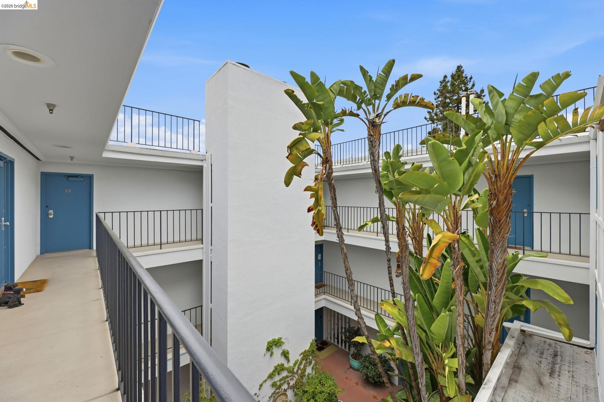 Photo #7: 41129677 Listing: Photo #7