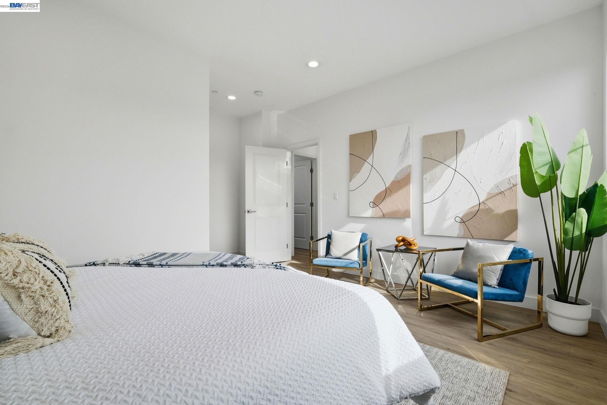 Photo #17: 41129680 Listing: Photo #17