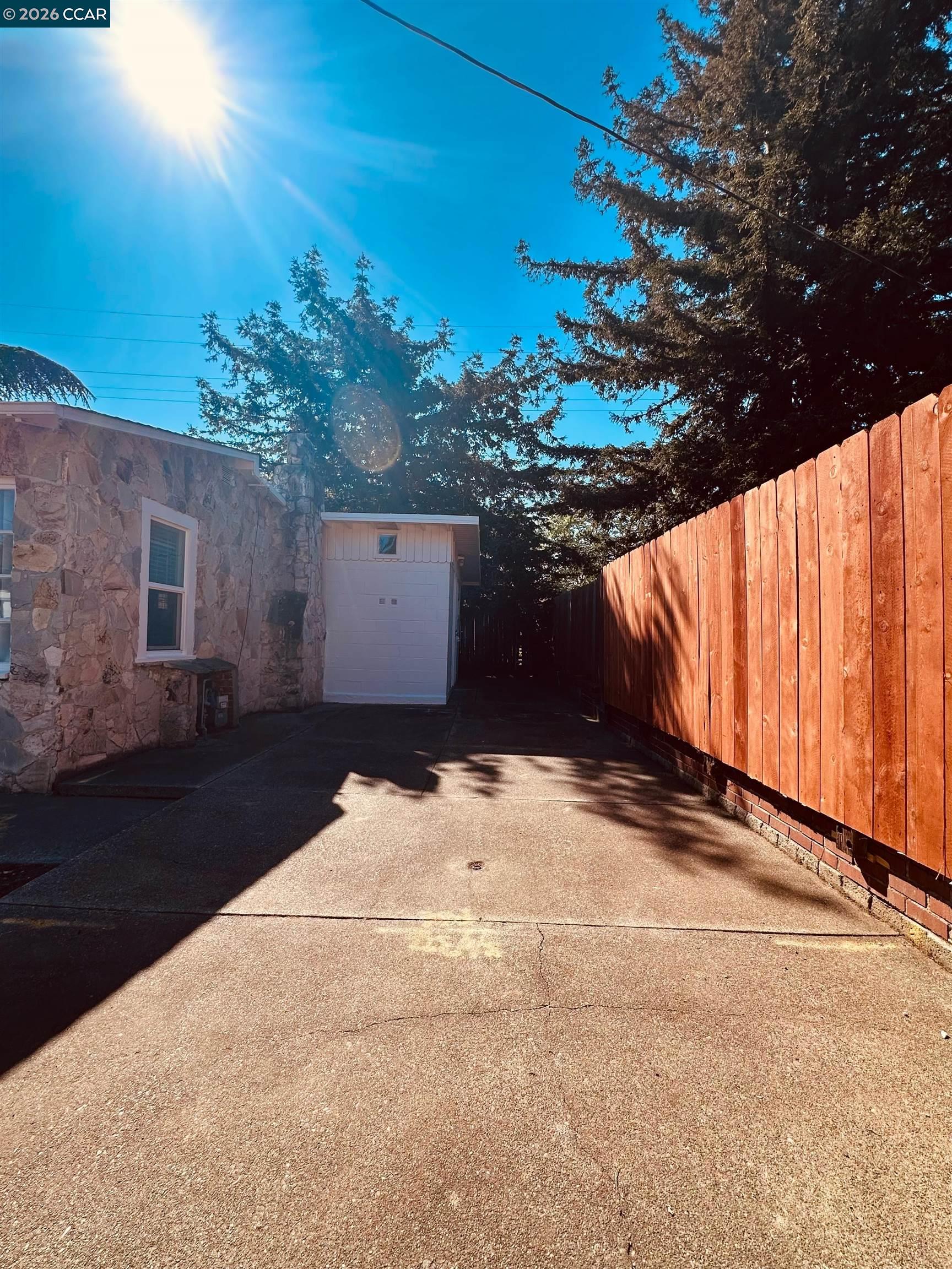 Detail Gallery Image 26 of 29 For 447 Maple Ave, Vallejo,  CA 94519 - 2 Beds | 1 Baths