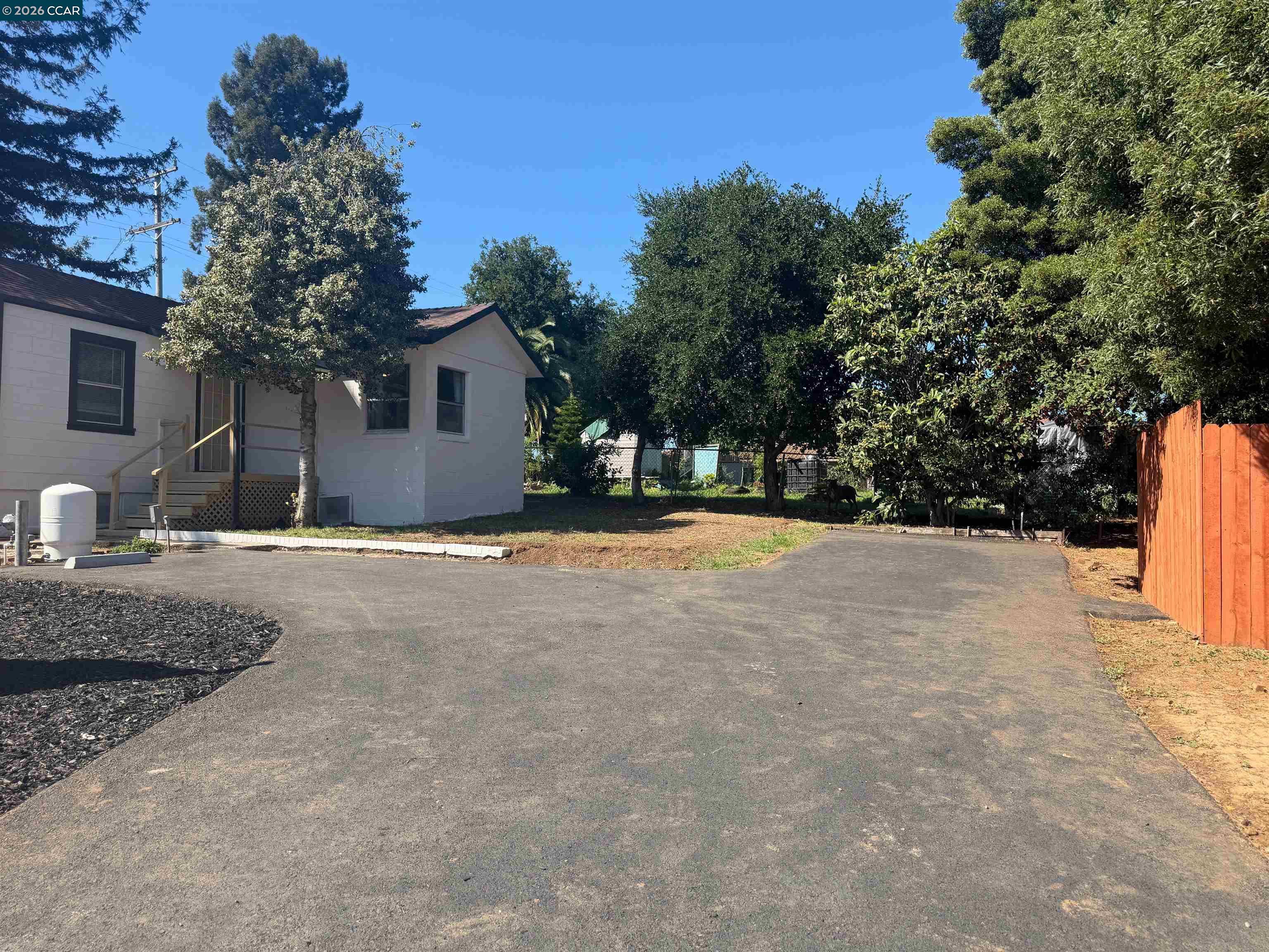 Detail Gallery Image 2 of 39 For 451 Maple Ave, Vallejo,  CA 94519 - 1 Beds | 1 Baths