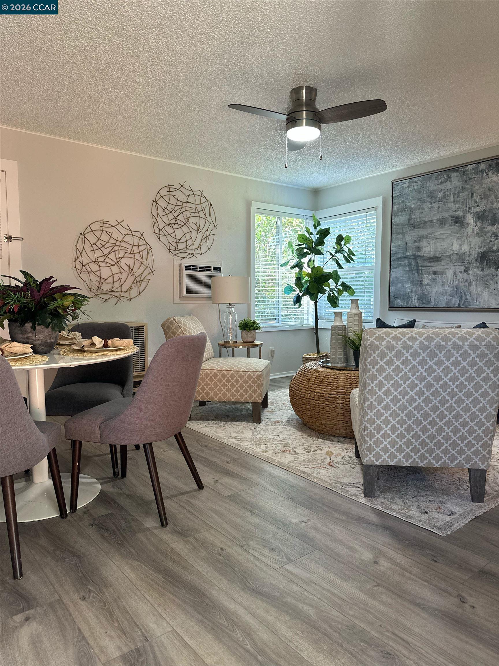 Detail Gallery Image 12 of 39 For 451 Maple Ave, Vallejo,  CA 94519 - 1 Beds | 1 Baths