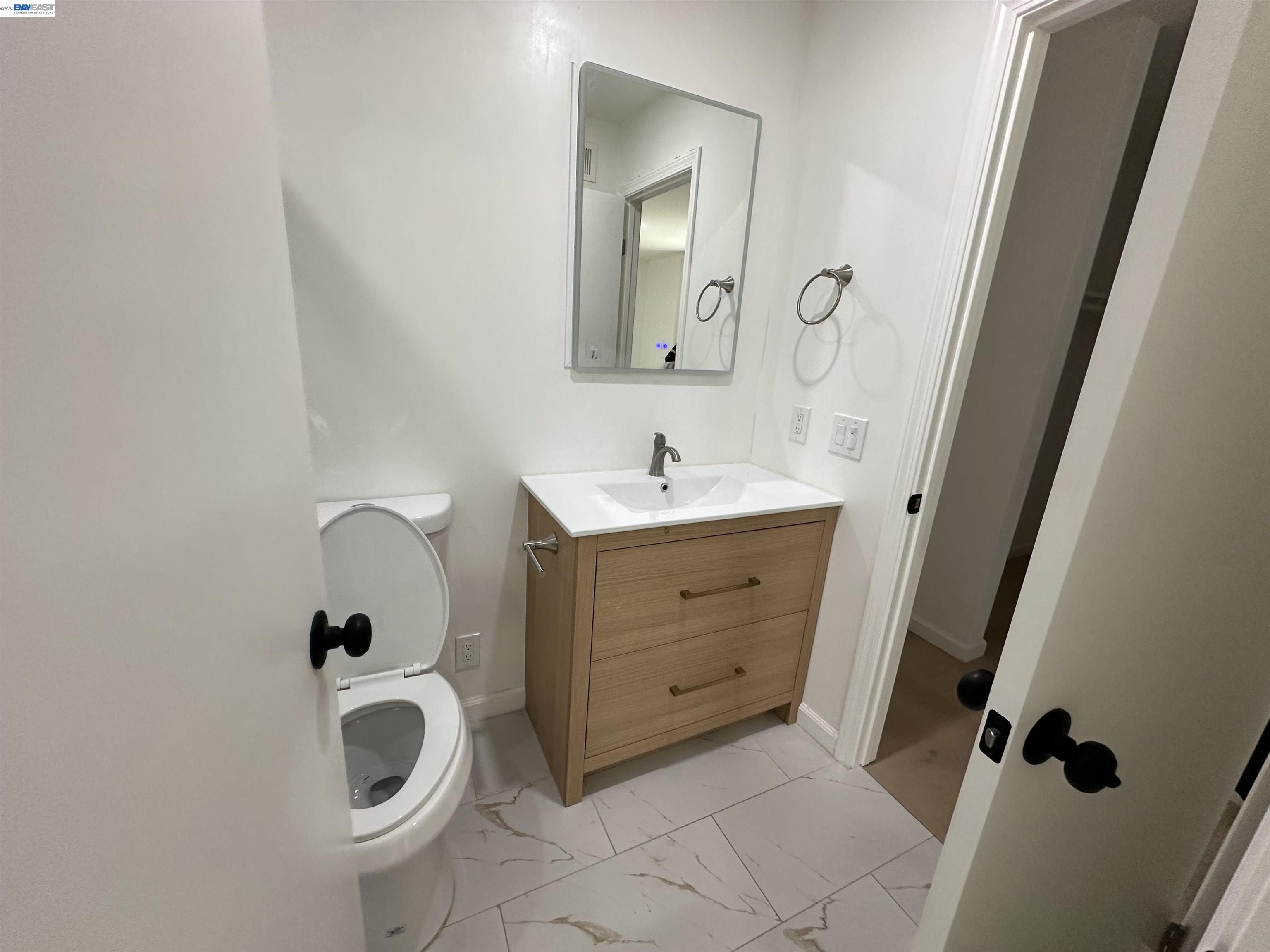 Detail Gallery Image 14 of 30 For 157 El Dorado Cmn, Fremont,  CA 94539 - 3 Beds | 1/1 Baths