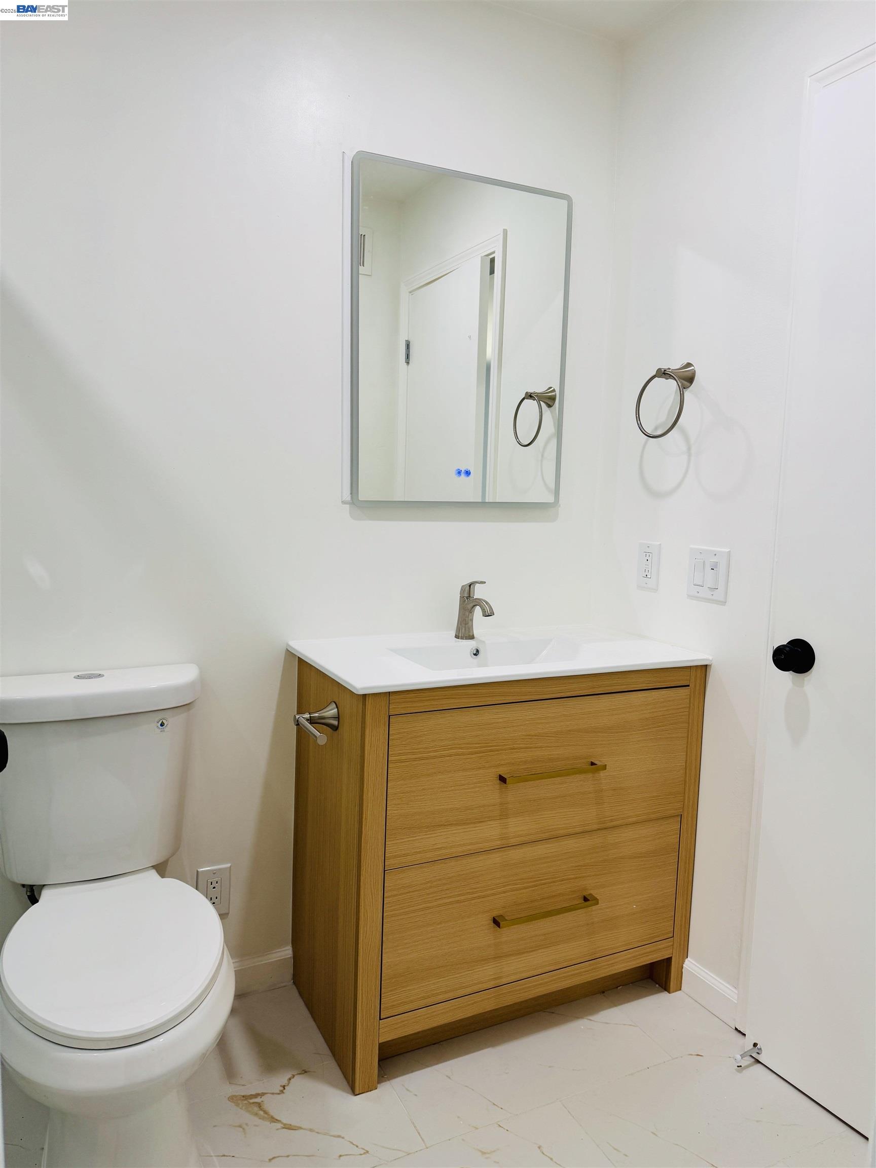 Detail Gallery Image 15 of 30 For 157 El Dorado Cmn, Fremont,  CA 94539 - 3 Beds | 1/1 Baths