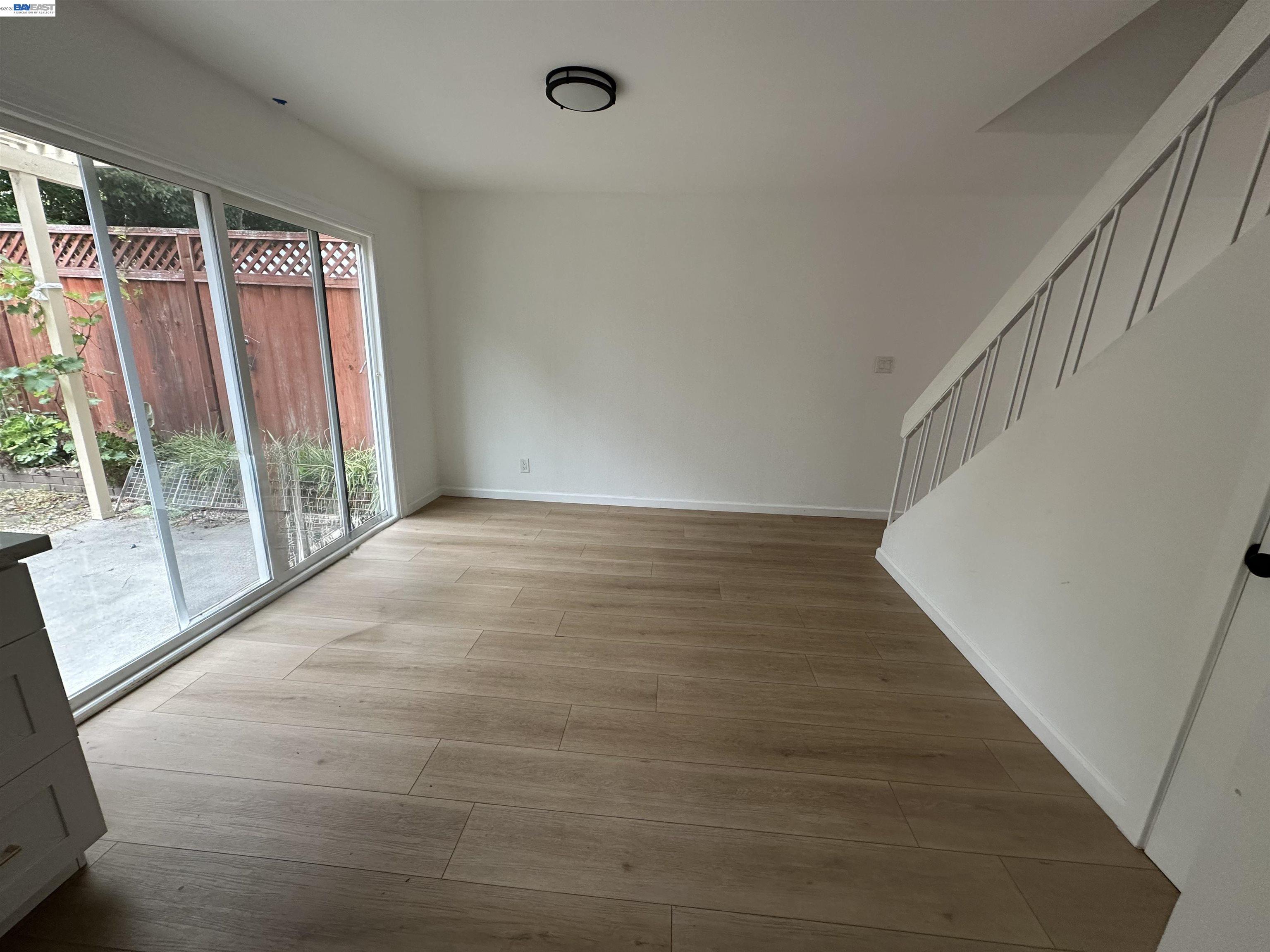 Detail Gallery Image 5 of 30 For 157 El Dorado Cmn, Fremont,  CA 94539 - 3 Beds | 1/1 Baths