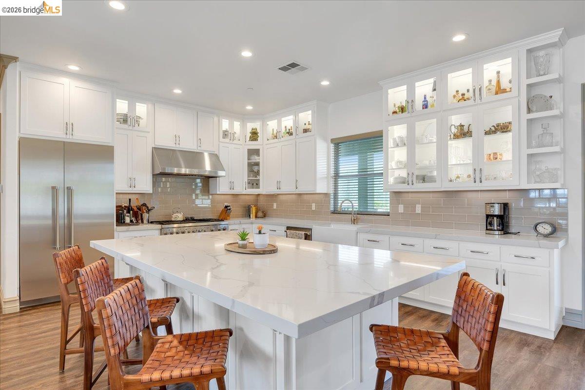 Detail Gallery Image 16 of 48 For 1976 Oak Creek, Copperopolis,  CA 95228-9363 - 3 Beds | 4 Baths