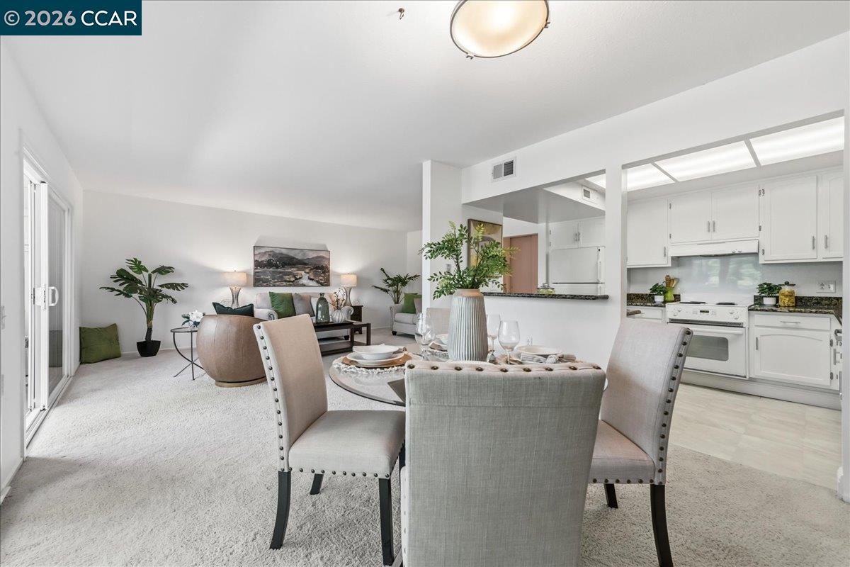 Photo #14: 41129687 Listing: Photo #14