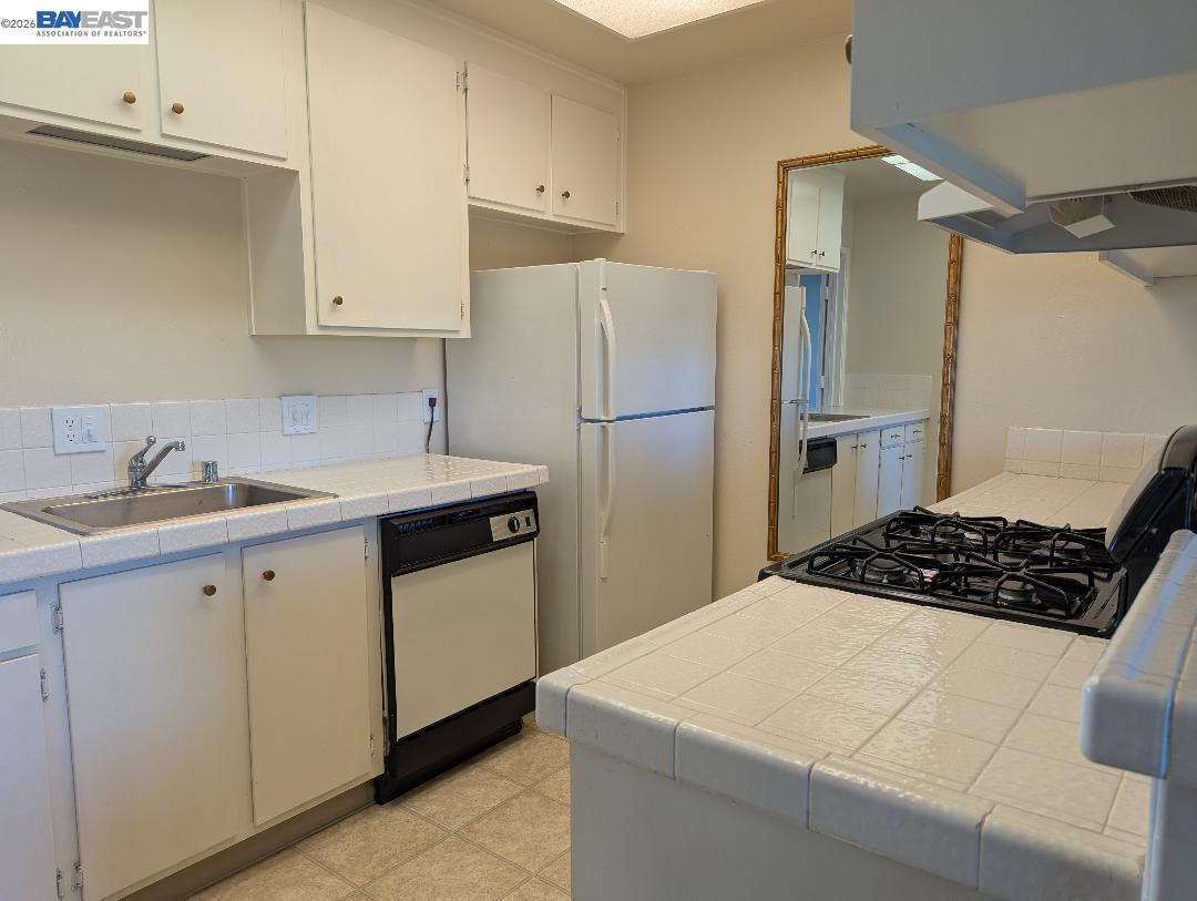 Photo #7: 41129688 Listing: Photo #7