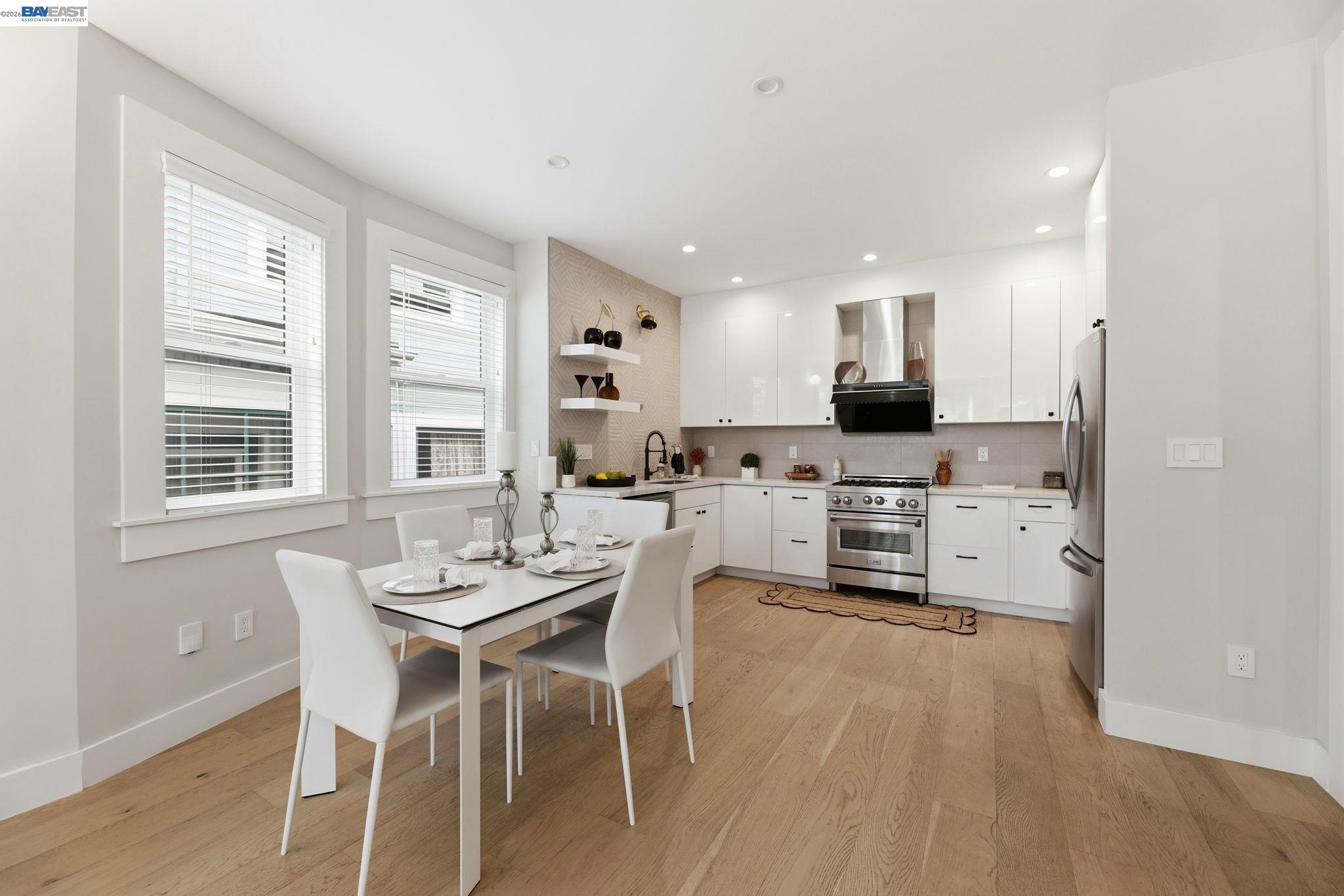 Detail Gallery Image 14 of 45 For 1841 Vine St, Berkeley,  CA 94703 - – Beds | – Baths