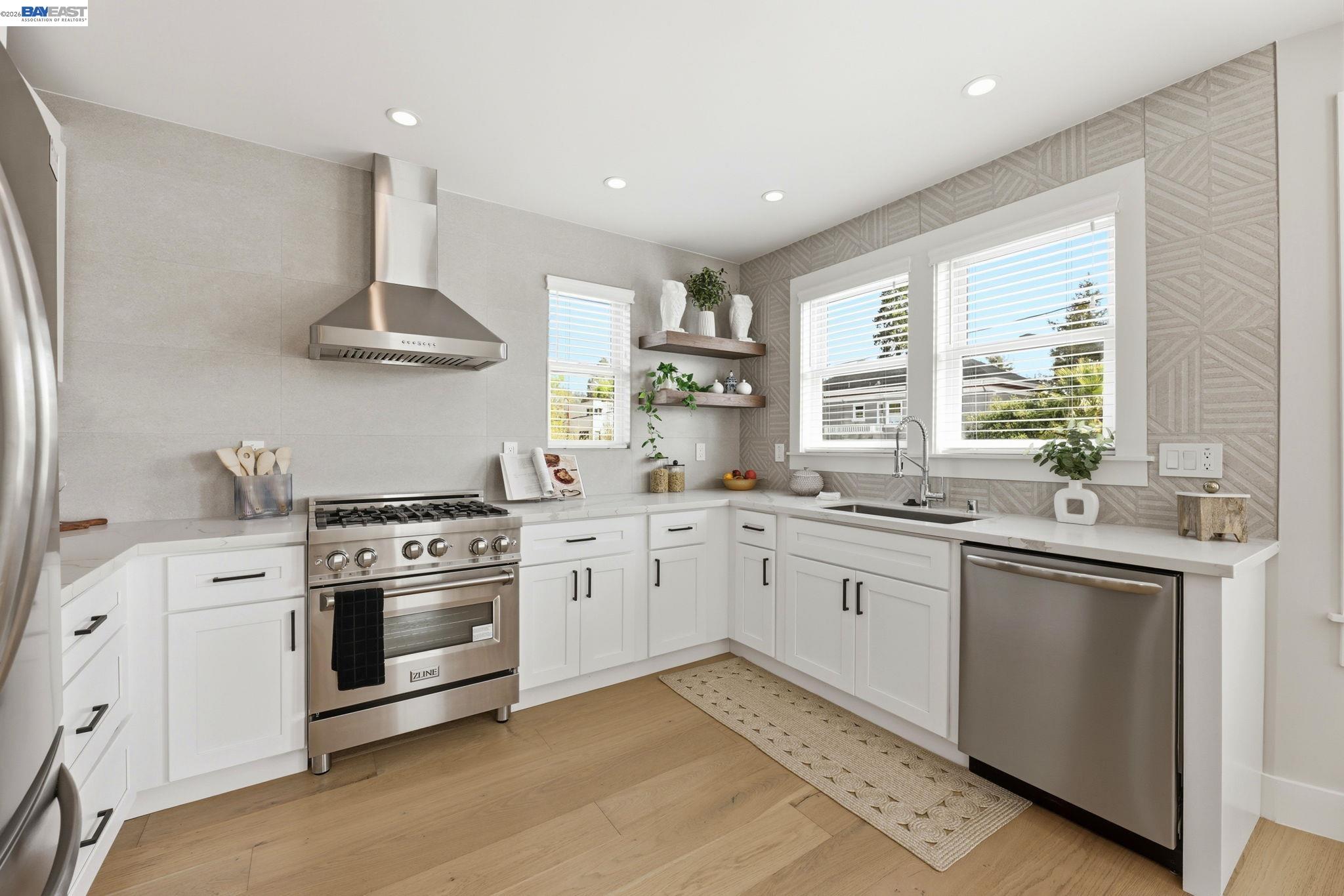 Detail Gallery Image 17 of 45 For 1841 Vine St, Berkeley,  CA 94703 - – Beds | – Baths